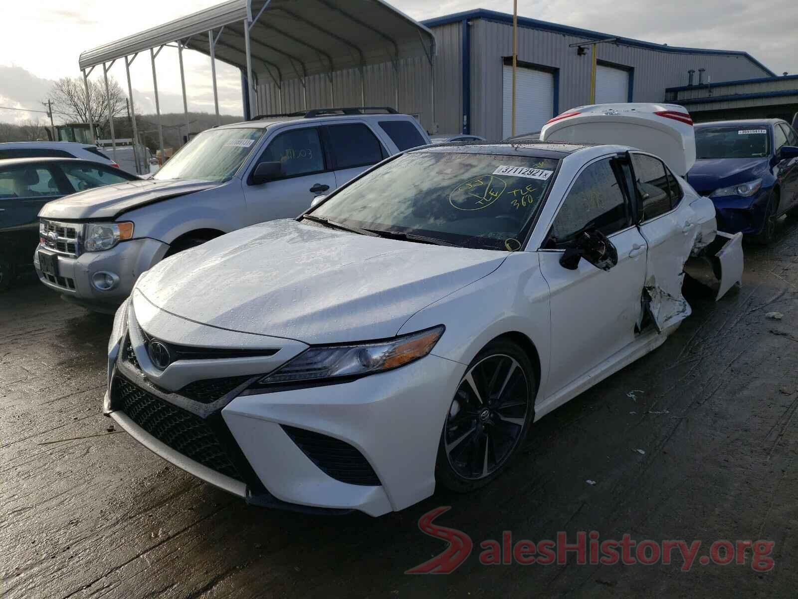 4T1B61HK2KU754060 2019 TOYOTA CAMRY