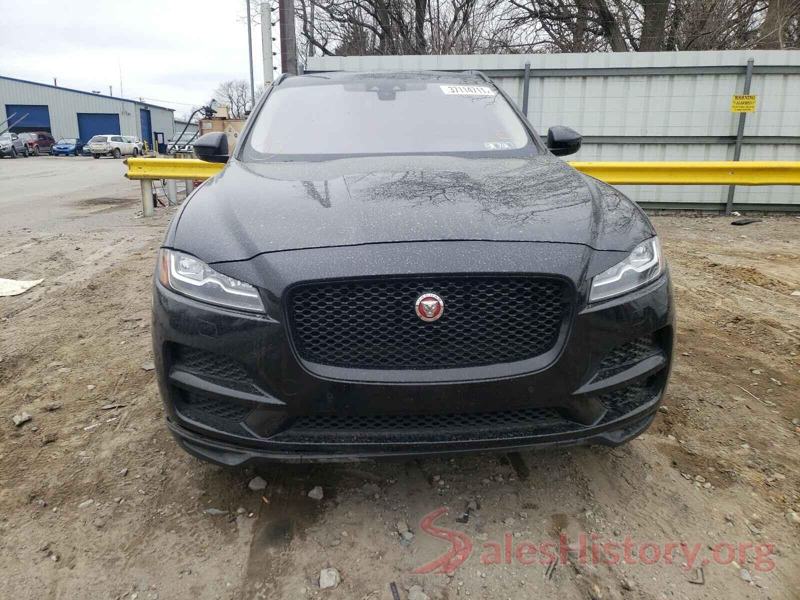 SADCJ2BV7HA075514 2017 JAGUAR F-PACE