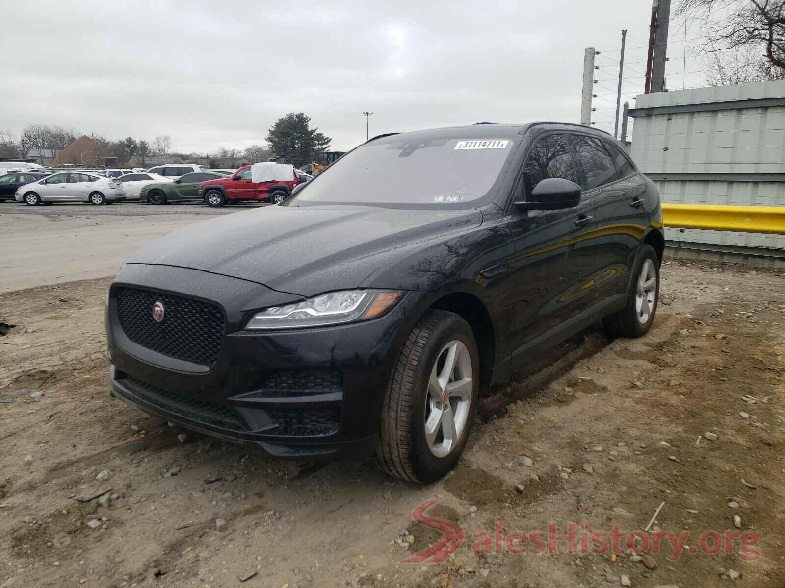 SADCJ2BV7HA075514 2017 JAGUAR F-PACE