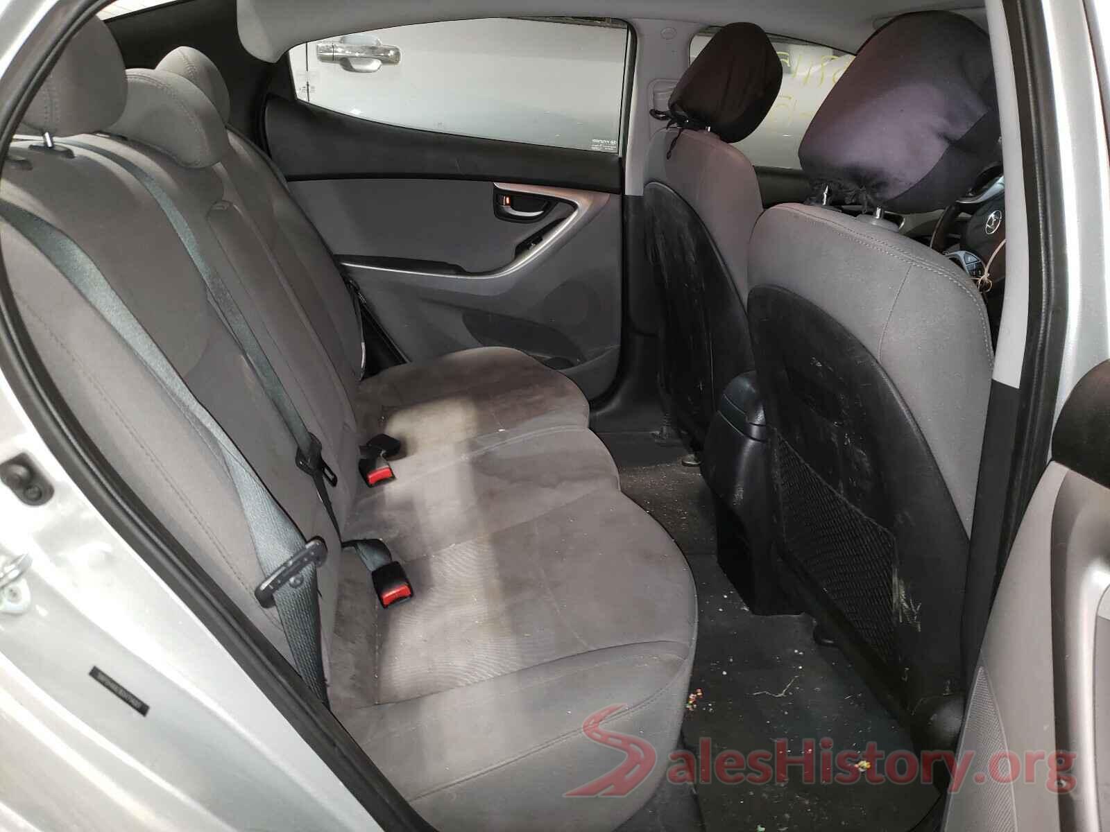 5NPDH4AE8GH714001 2016 HYUNDAI ELANTRA