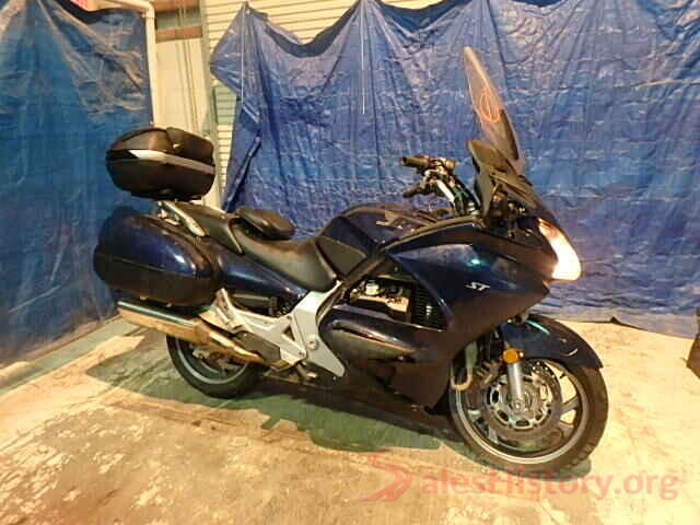 JH2SC51034M200114 2004 HONDA ST CYCLE