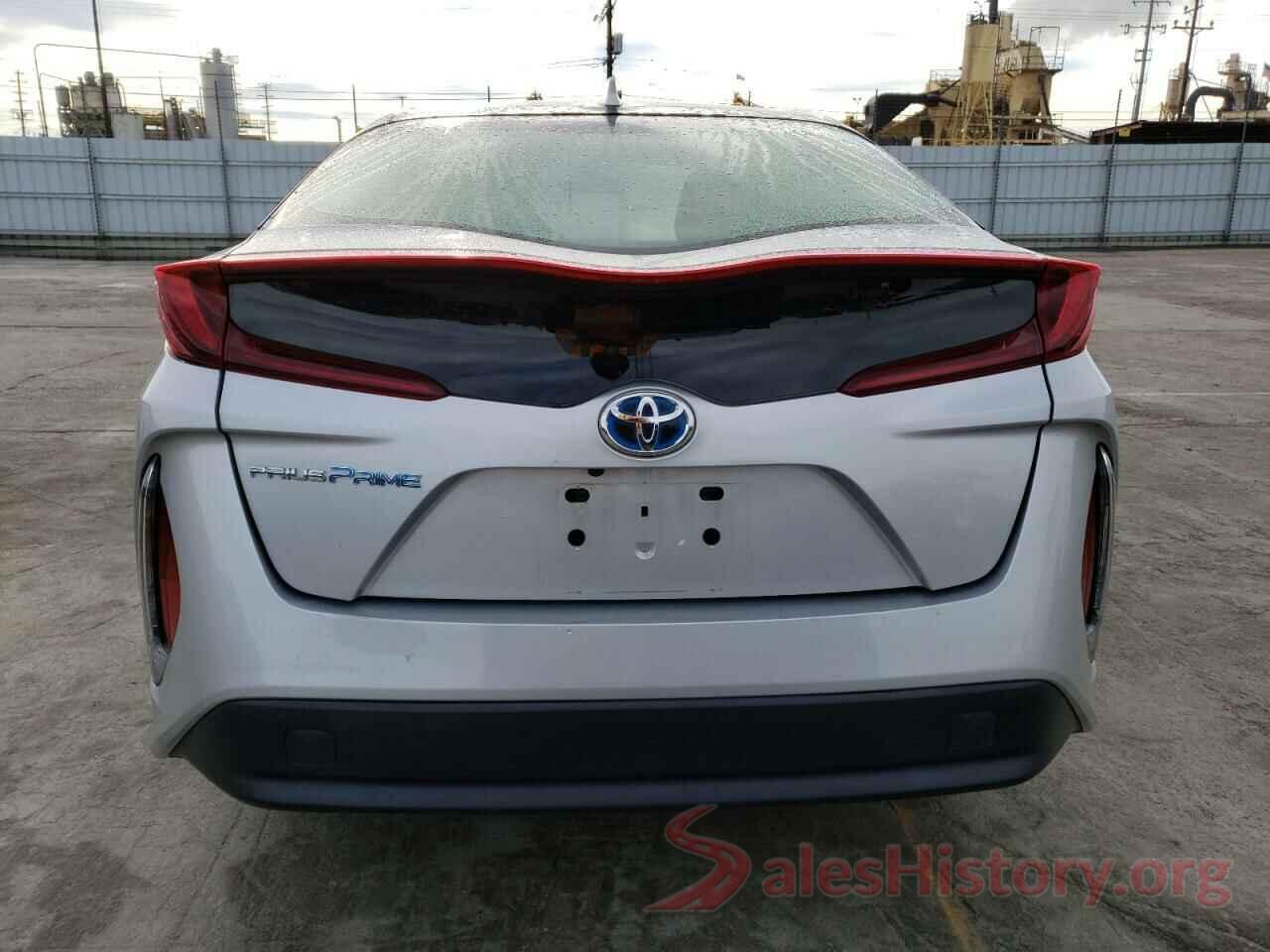 JTDKARFP7J3101079 2018 TOYOTA PRIUS