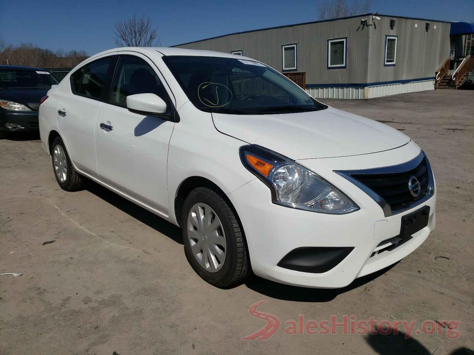 3N1CN7AP6KL860092 2019 NISSAN VERSA