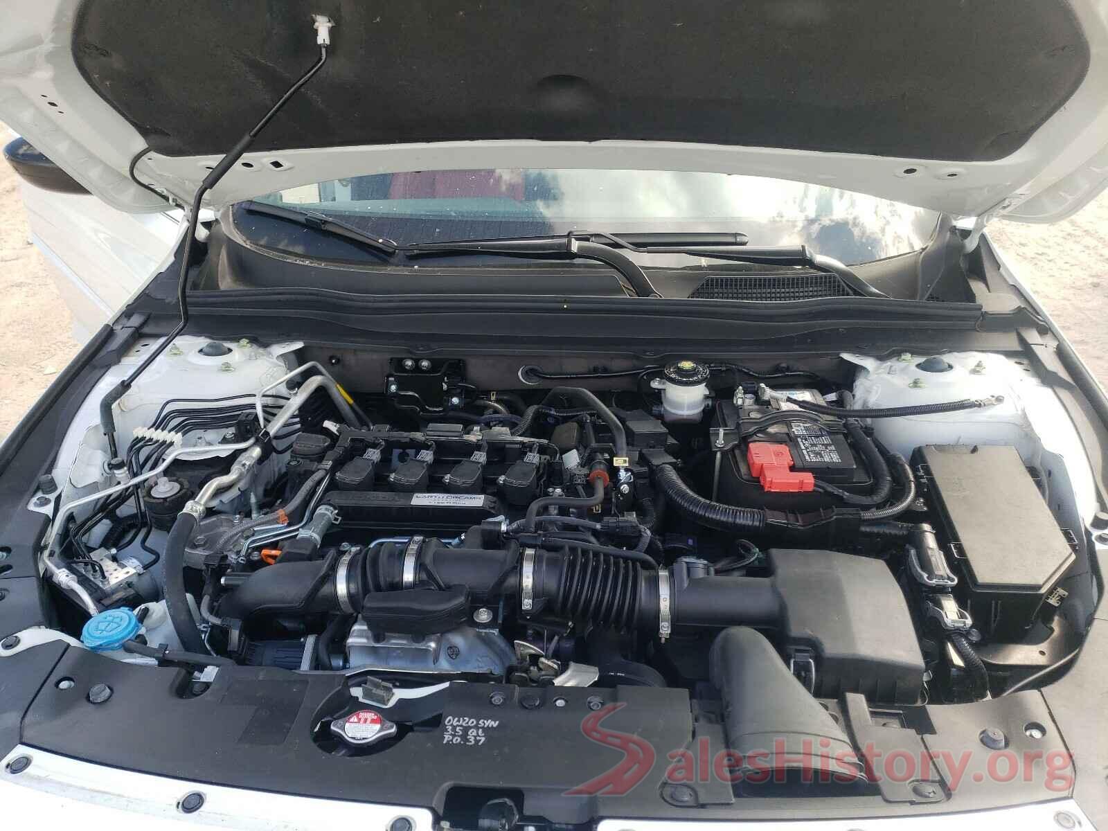 1HGCV1F32KA015507 2019 HONDA ACCORD