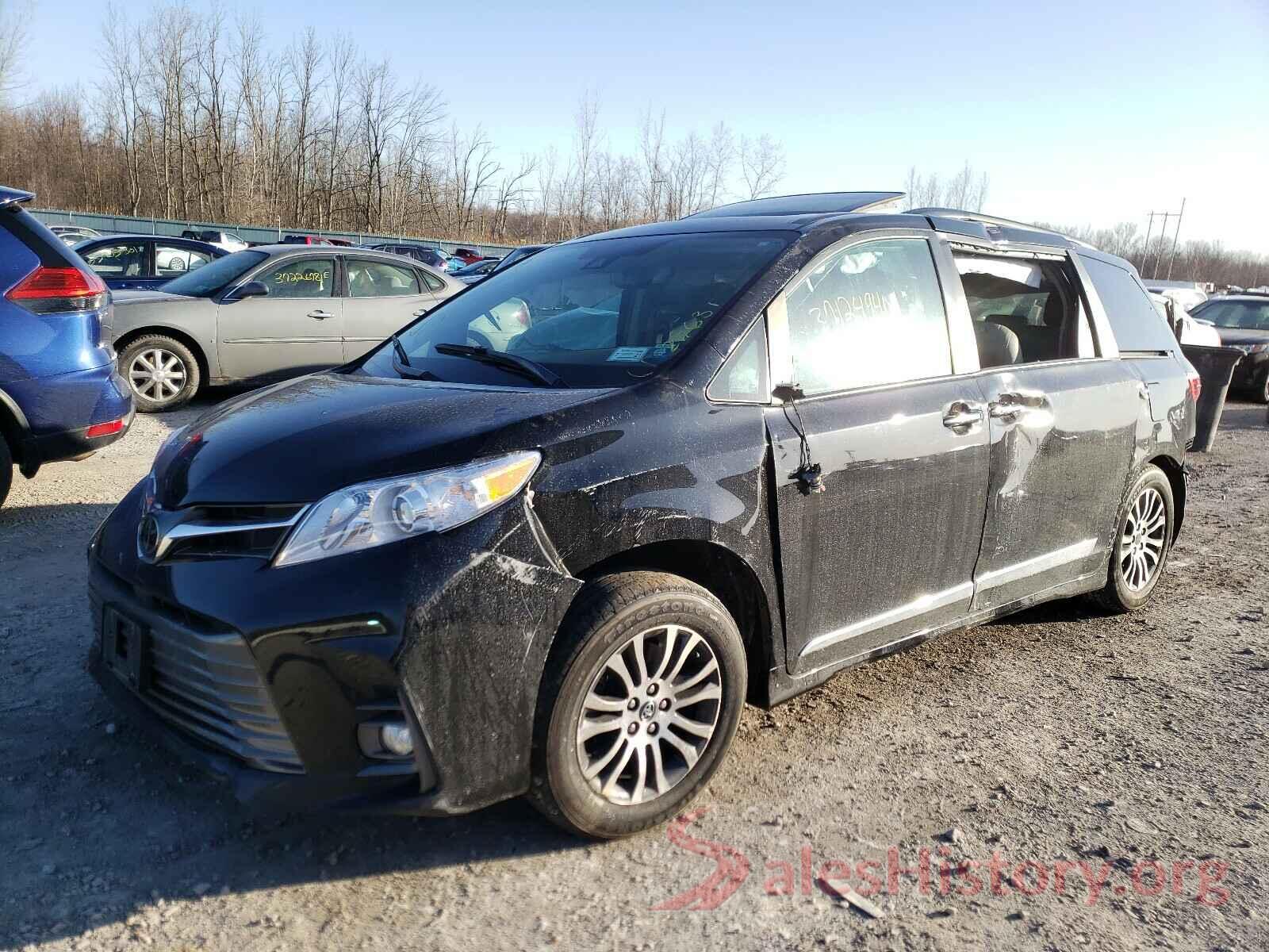 5TDYZ3DC9KS001680 2019 TOYOTA SIENNA