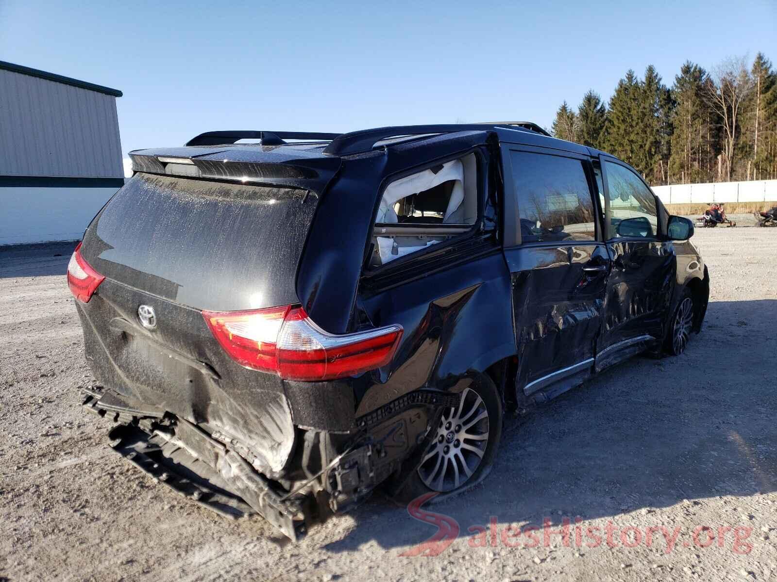 5TDYZ3DC9KS001680 2019 TOYOTA SIENNA