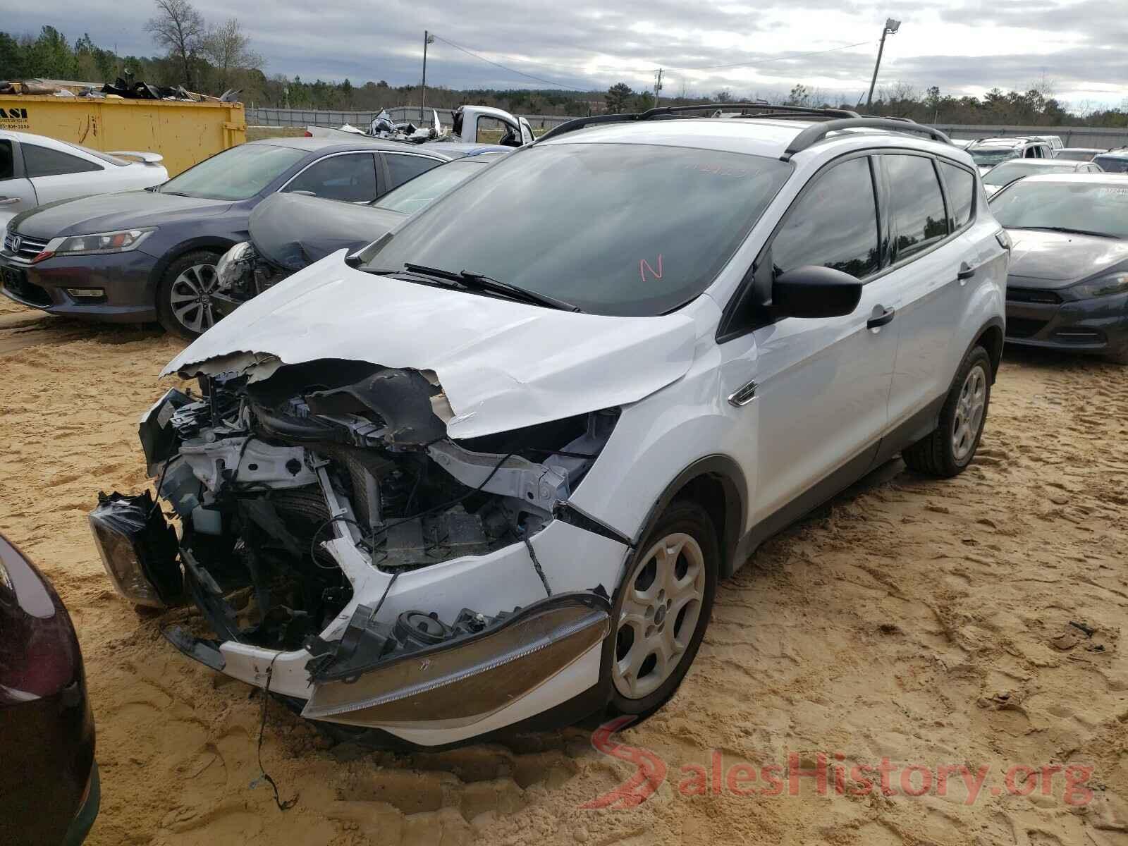 1FMCU0F72JUB17607 2018 FORD ESCAPE