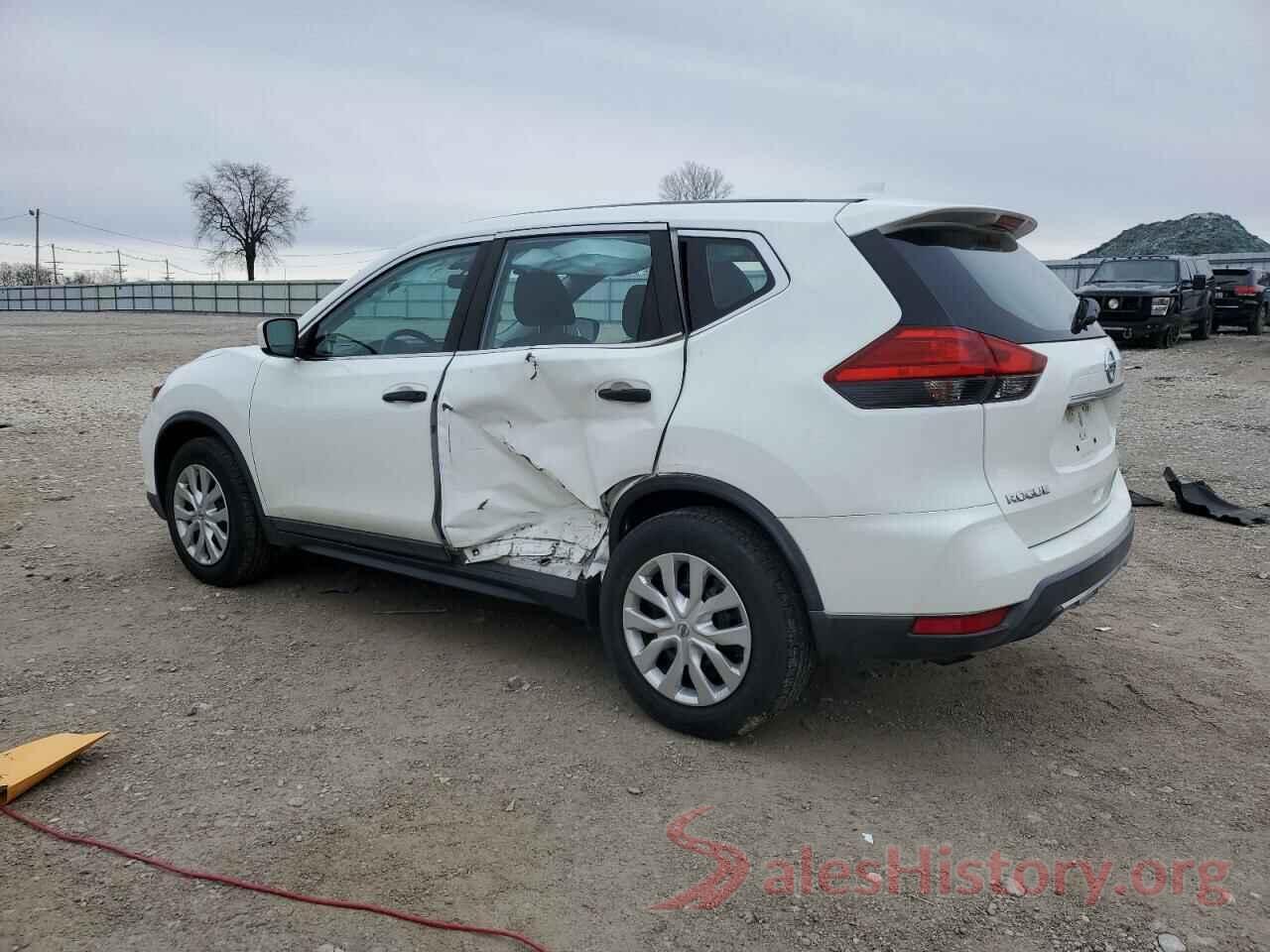 KNMAT2MV1HP548668 2017 NISSAN ROGUE