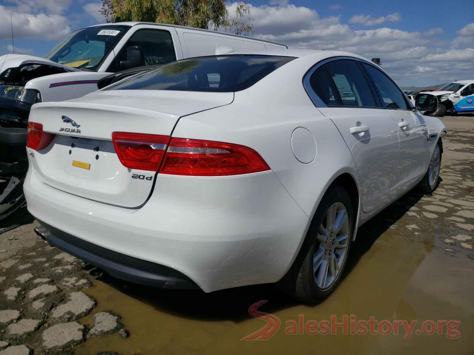 SAJAD4BN6HA972685 2017 JAGUAR XE