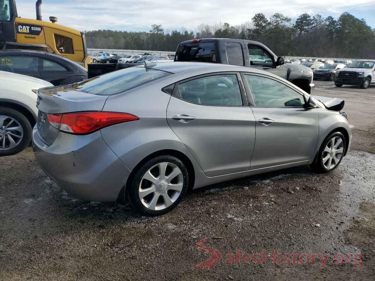 KMHDH4AE5DU919062 2013 HYUNDAI ELANTRA