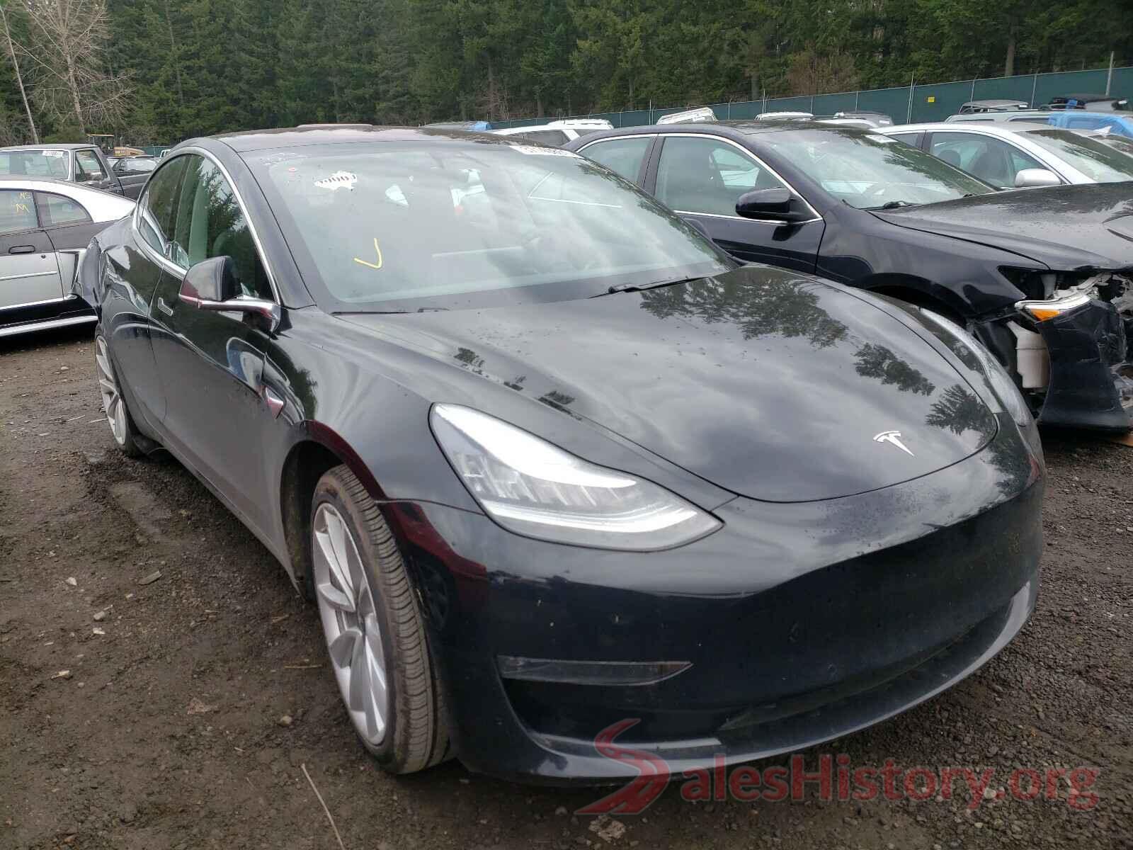 5YJ3E1EB4JF120921 2018 TESLA MODEL 3