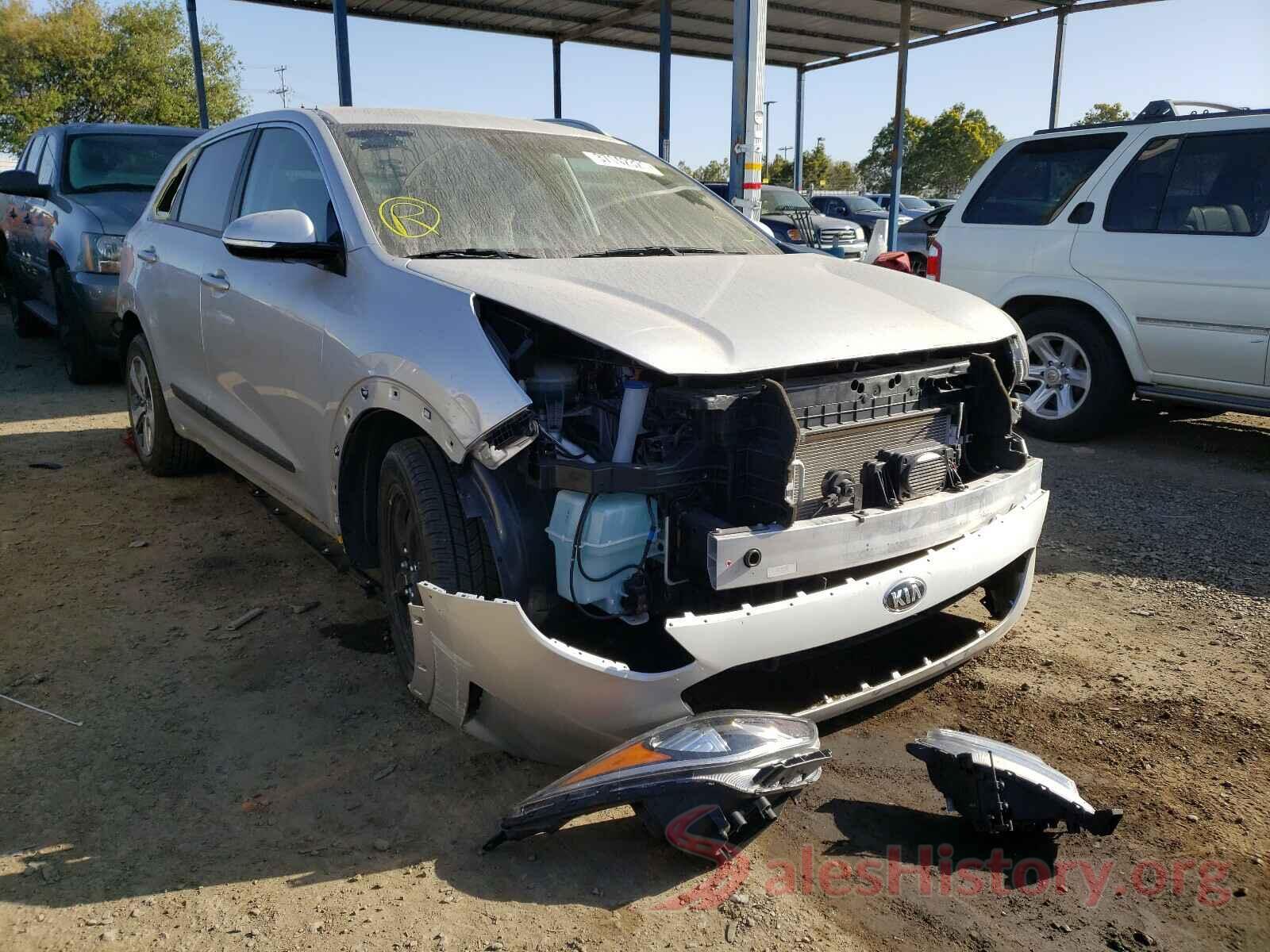 KNDCC3LC7J5131894 2018 KIA NIRO