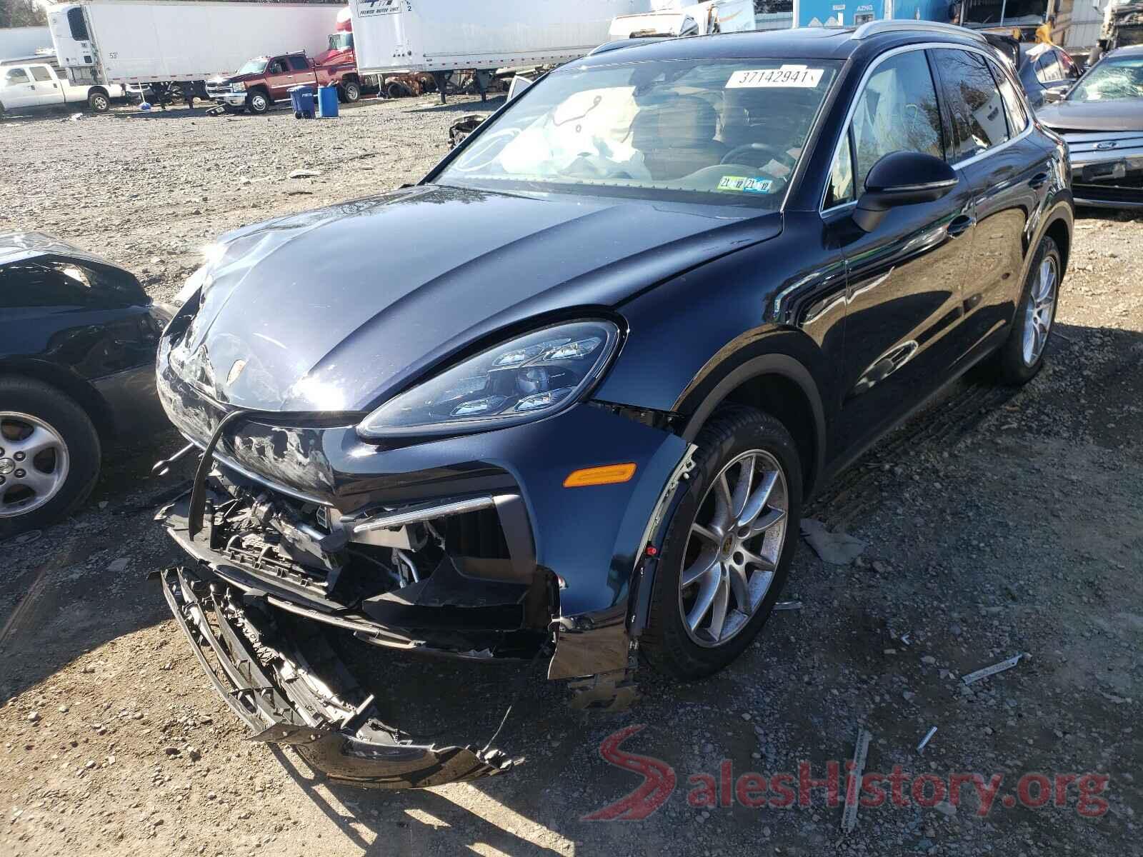 WP1AA2AY5KDA19137 2019 PORSCHE CAYENNE