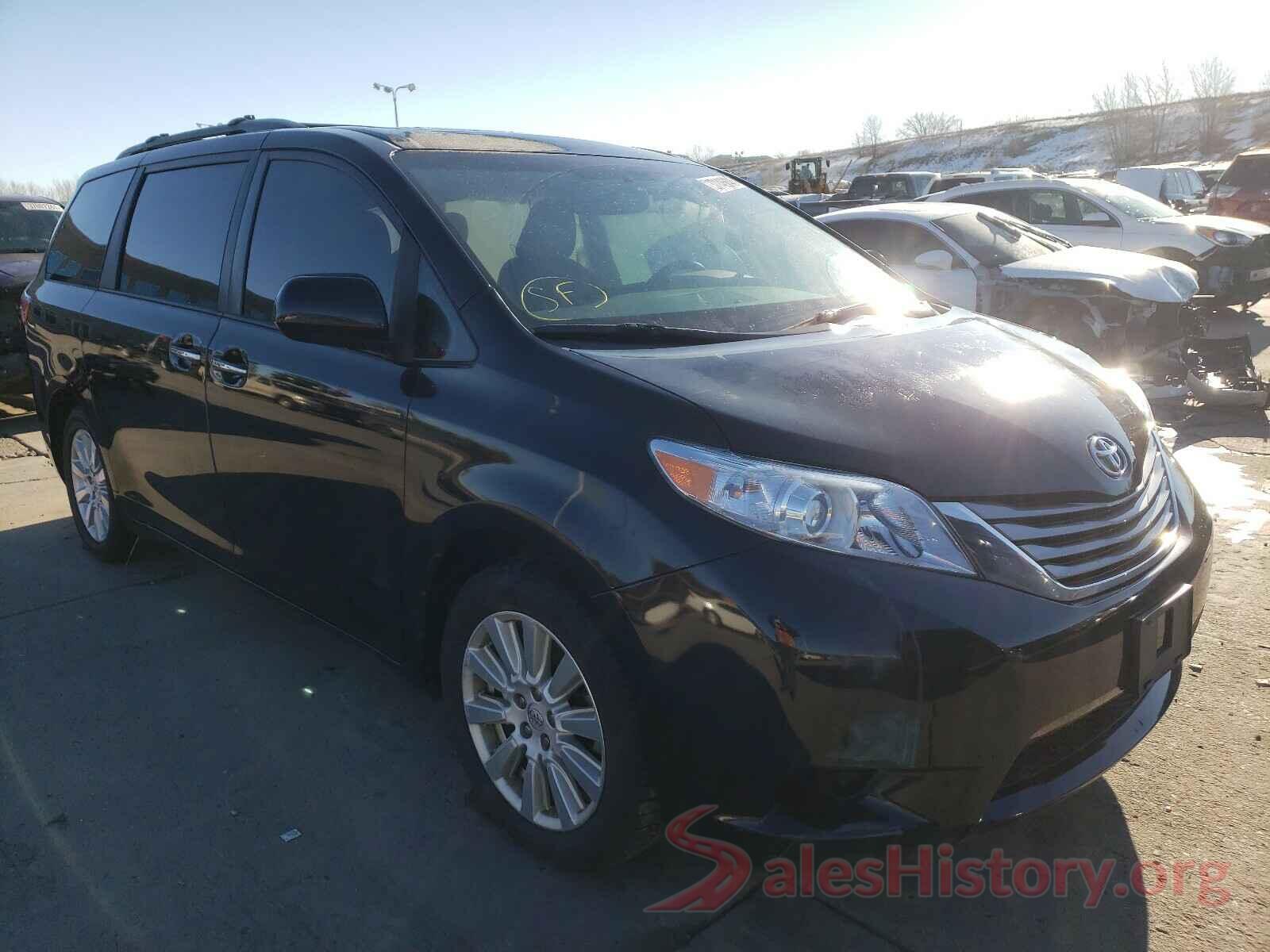 5TDDZ3DC3HS178488 2017 TOYOTA SIENNA