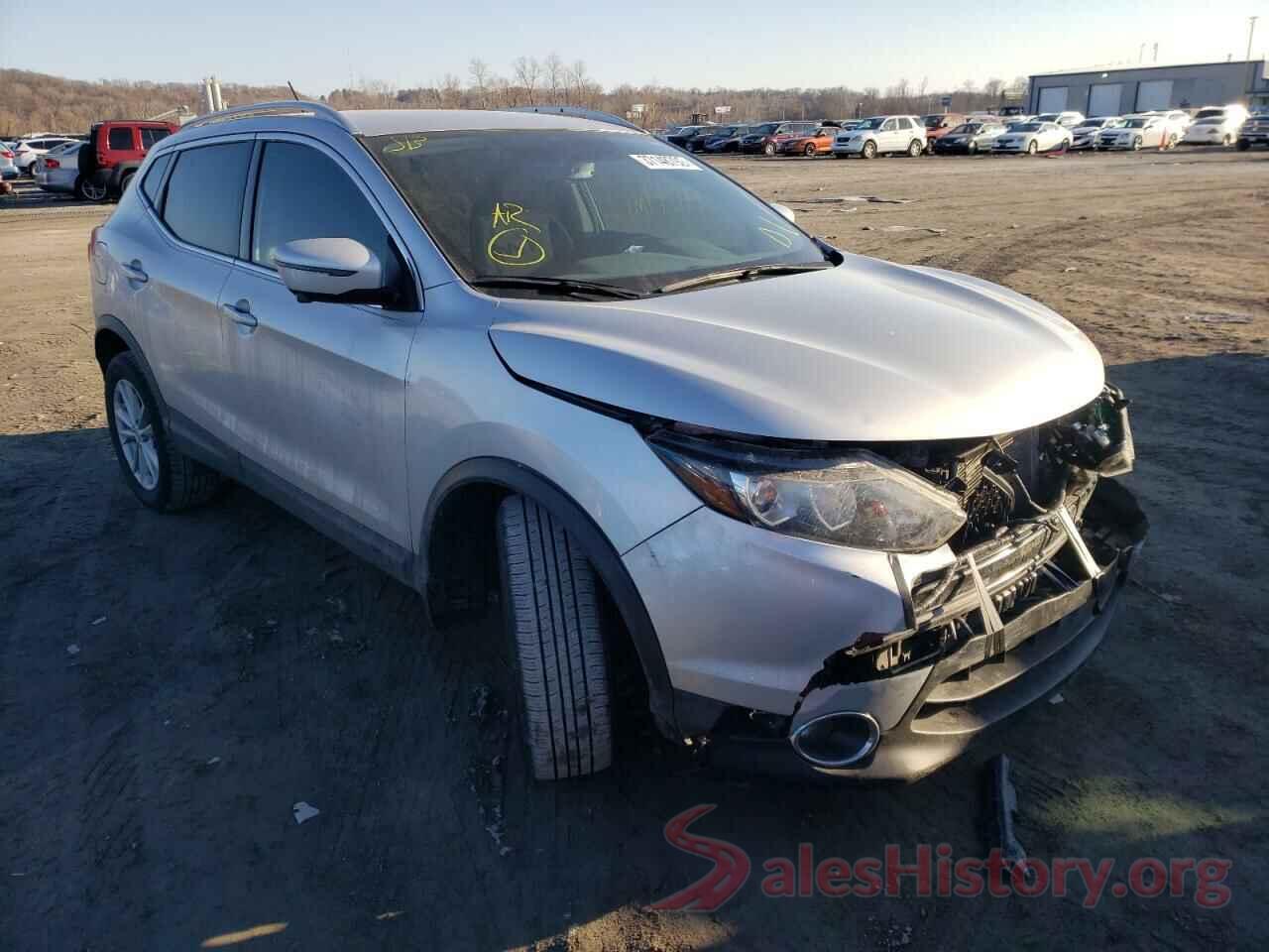 JN1BJ1CR8HW104219 2017 NISSAN ROGUE