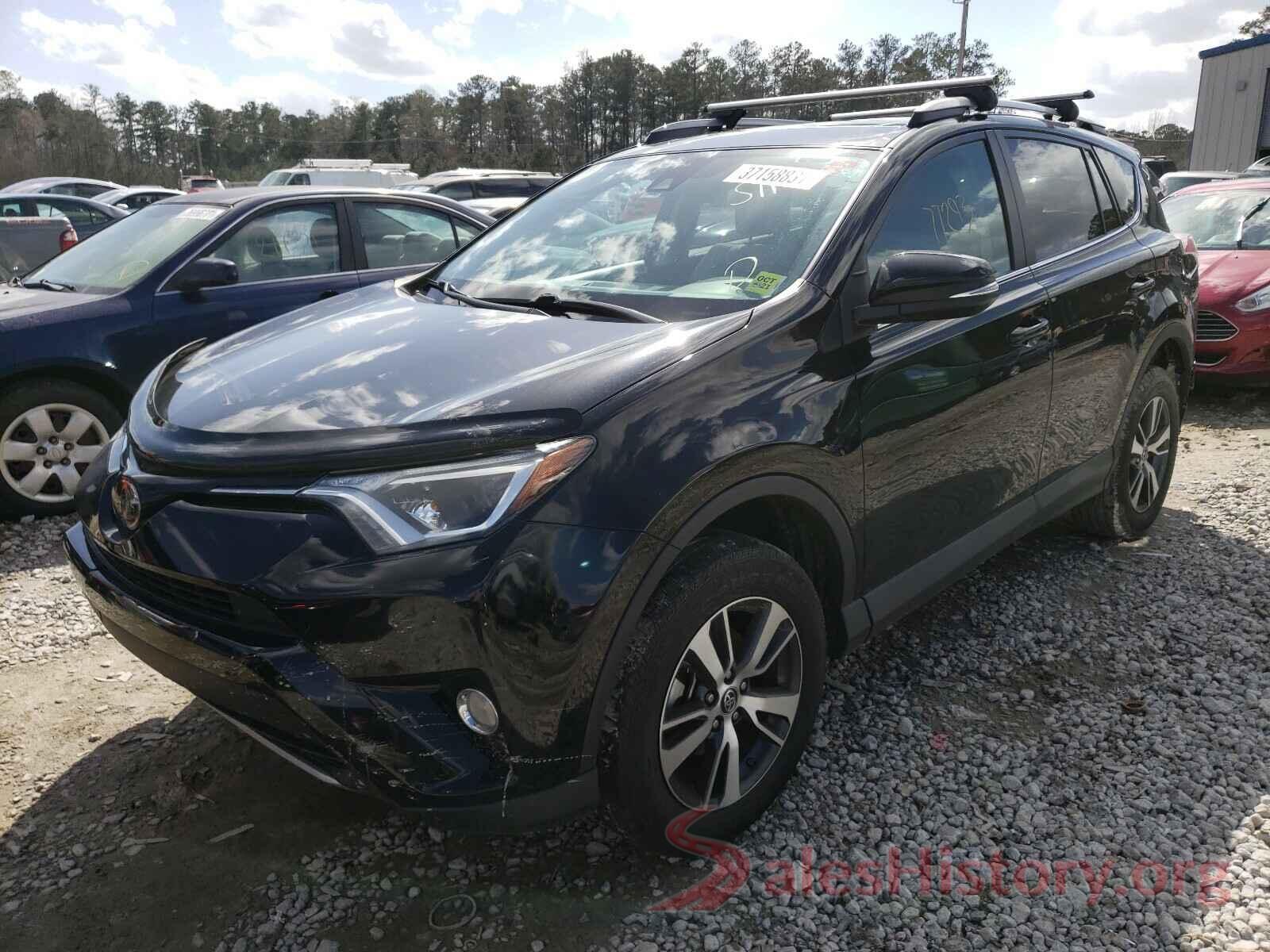 2T3WFREV5JW475142 2018 TOYOTA RAV4