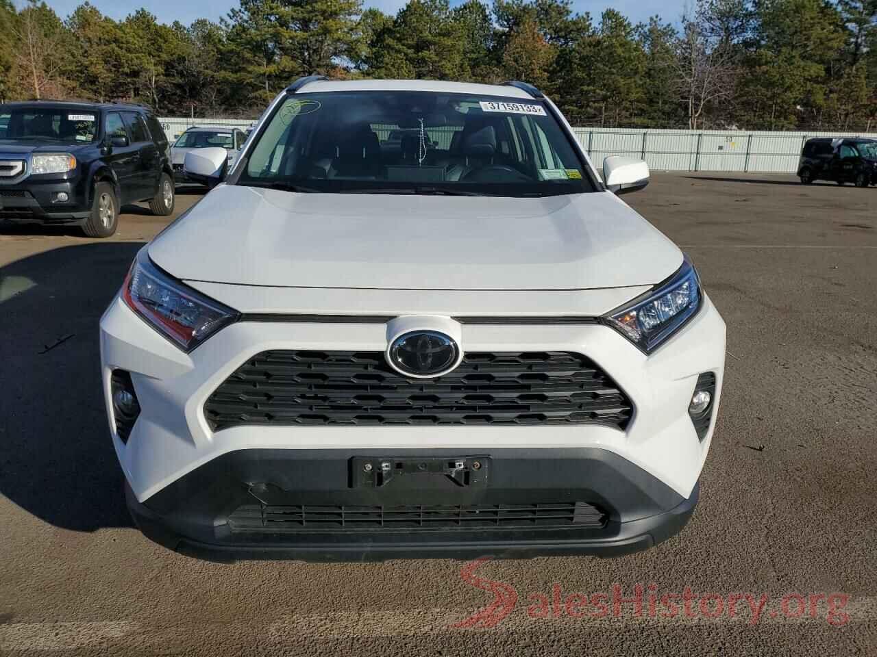 2T3A1RFV3KW056246 2019 TOYOTA RAV4