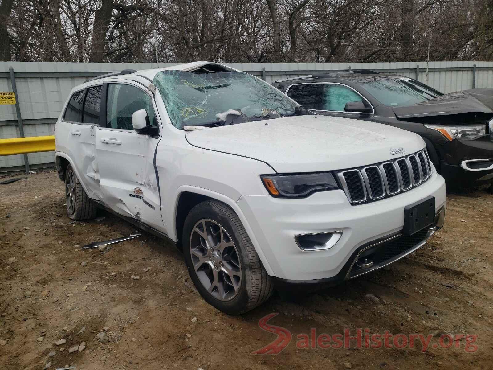 1C4RJFBG0JC334272 2018 JEEP CHEROKEE