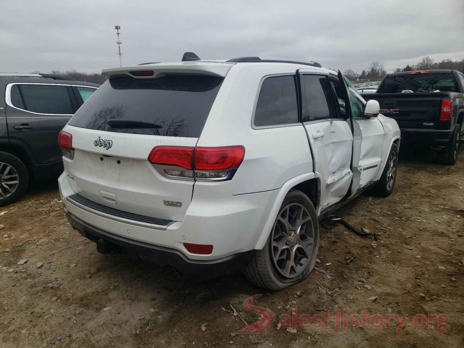 1C4RJFBG0JC334272 2018 JEEP CHEROKEE