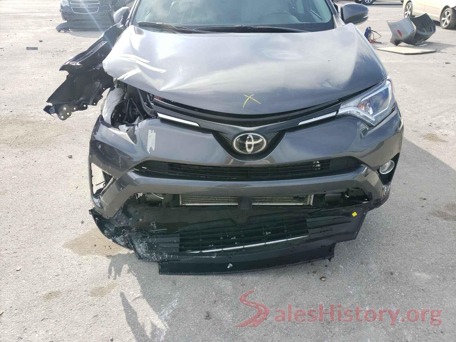 2T3WFREV0JW417018 2018 TOYOTA RAV4