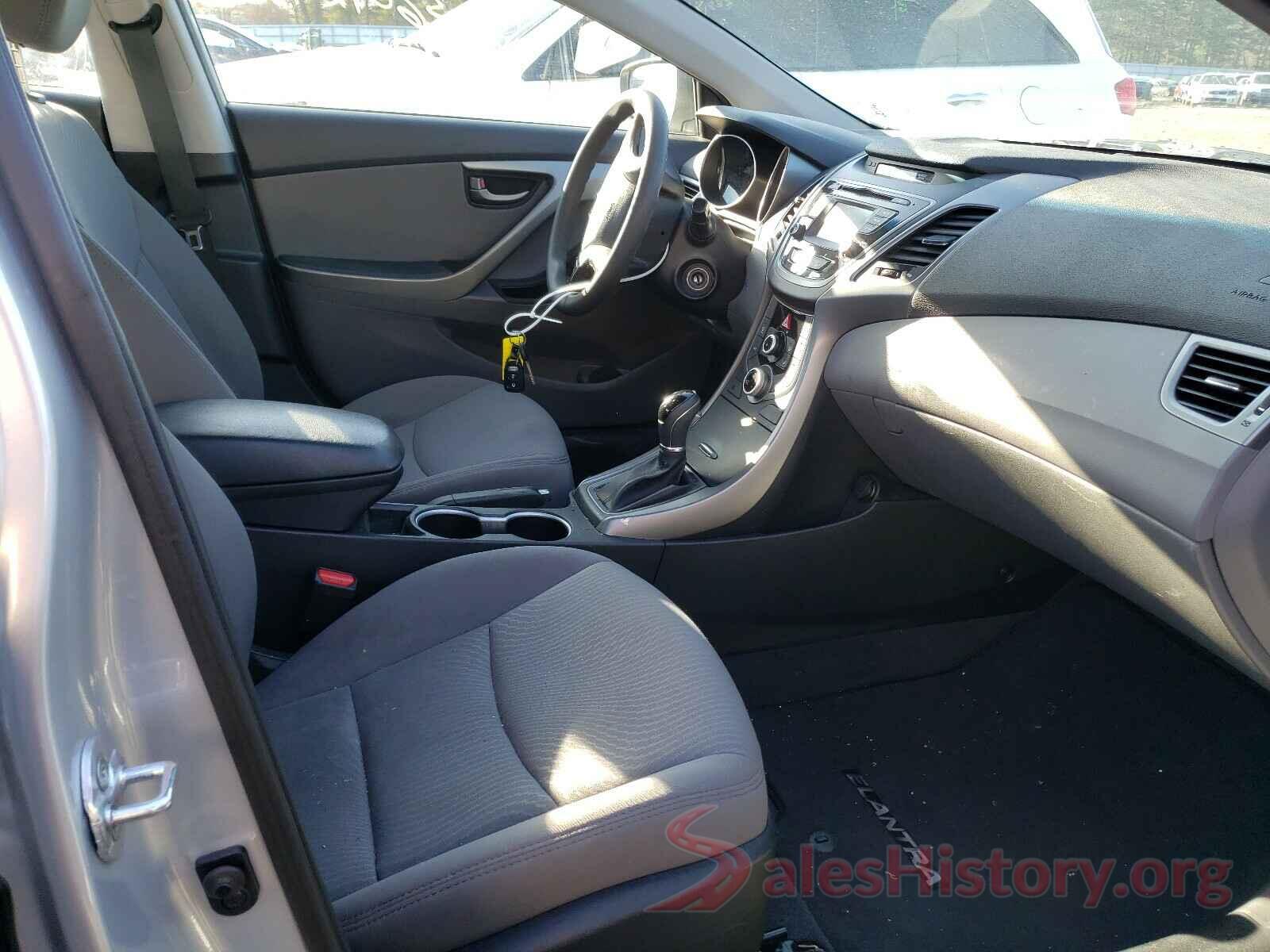 5NPDH4AE8GH763411 2016 HYUNDAI ELANTRA