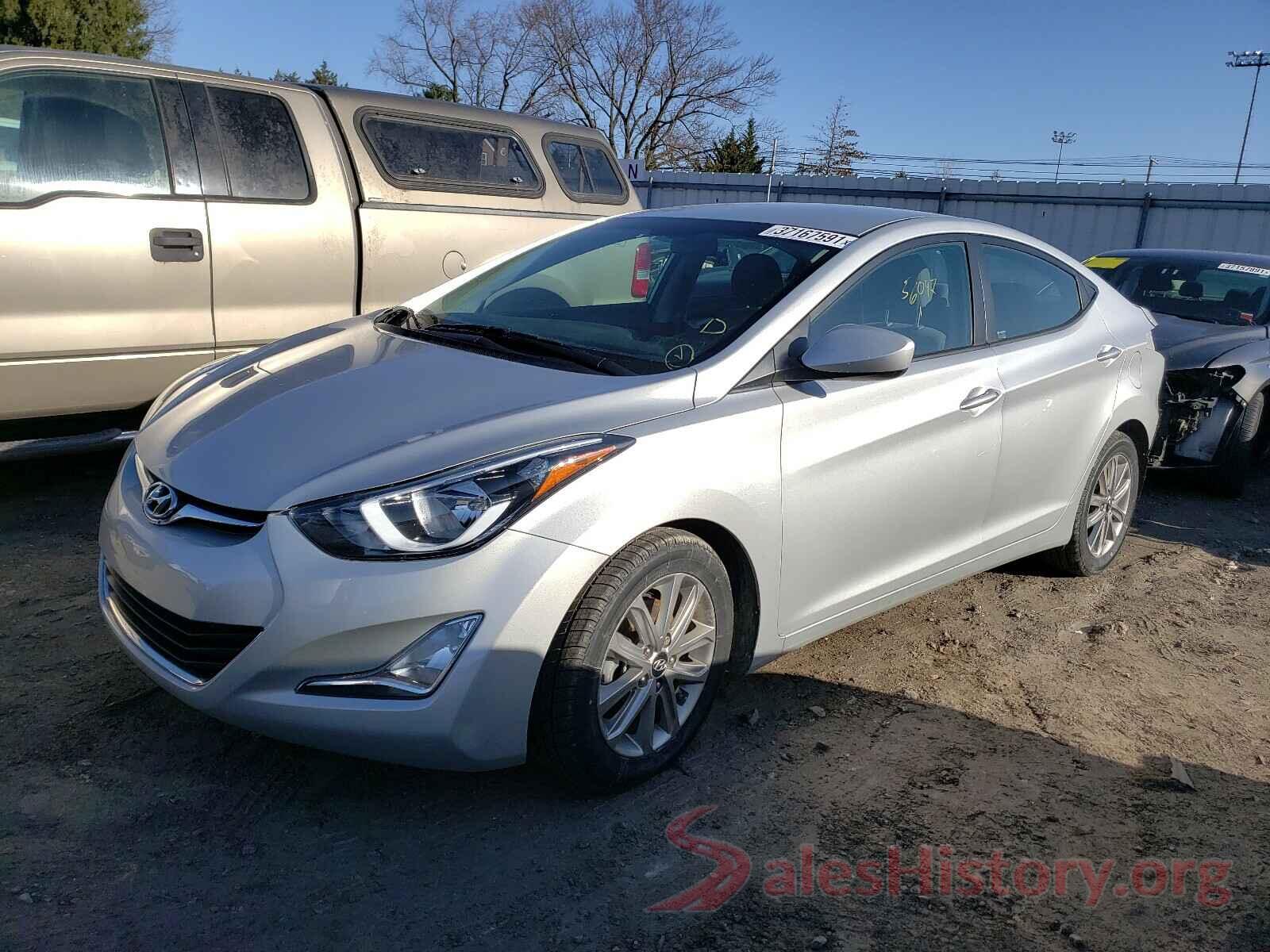 5NPDH4AE8GH763411 2016 HYUNDAI ELANTRA