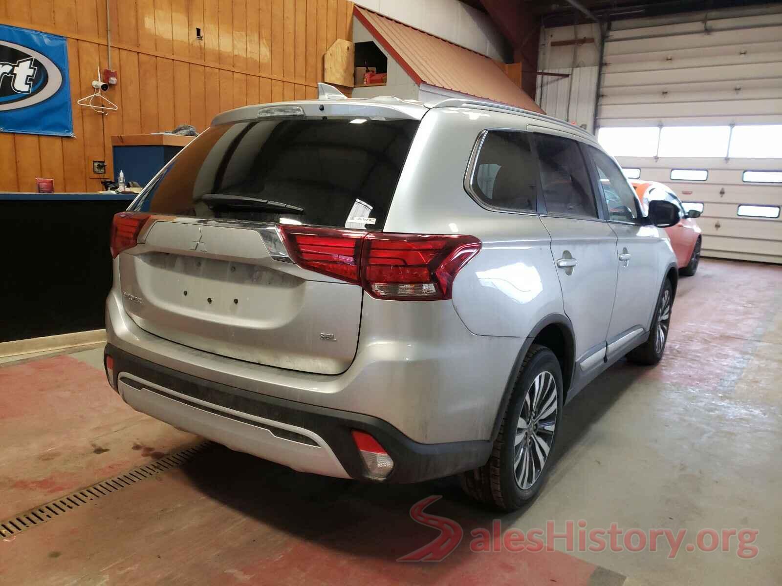 JA4AZ3A31LZ034799 2020 MITSUBISHI OUTLANDER