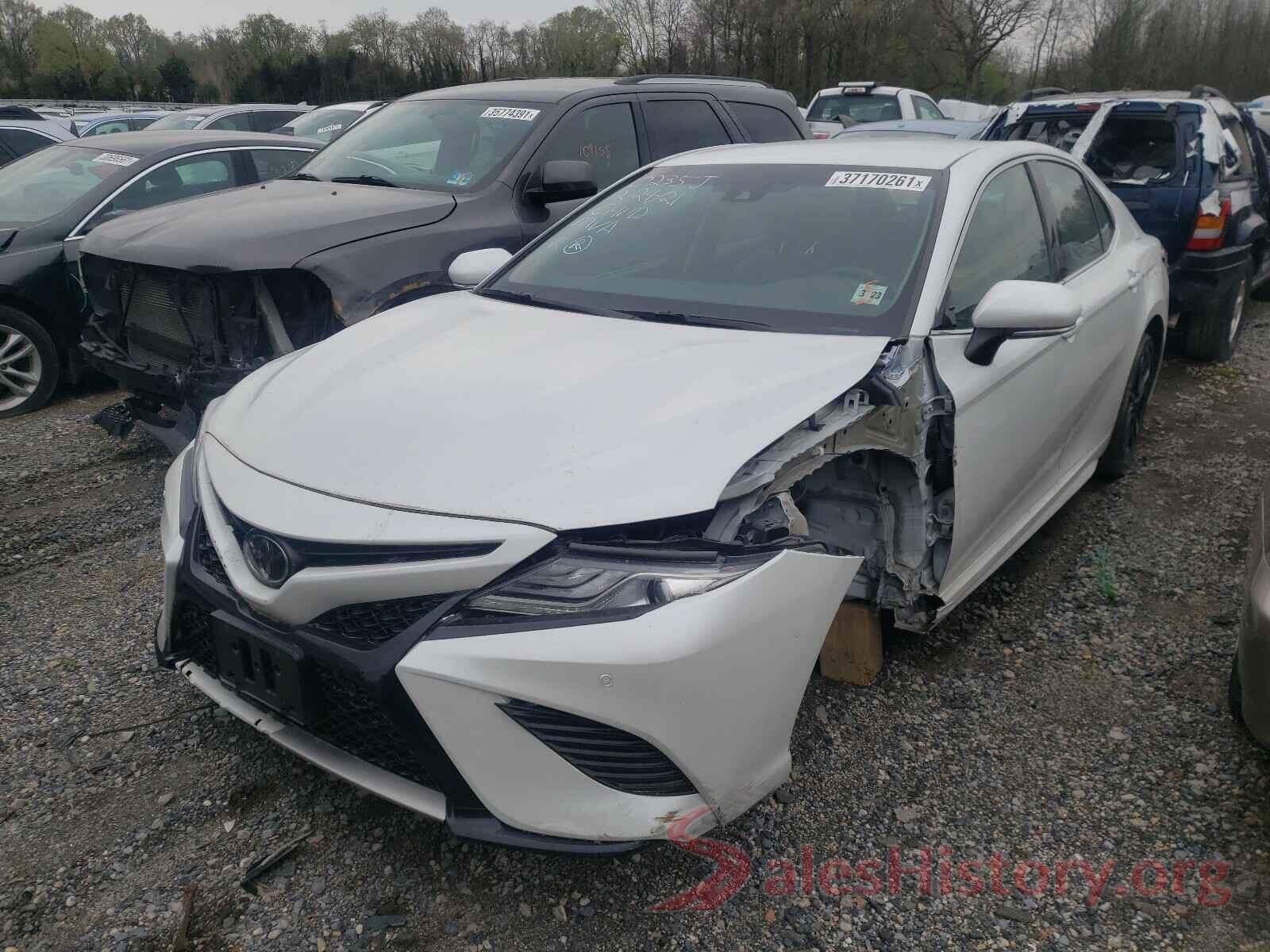 4T1B61HK0JU072714 2018 TOYOTA CAMRY