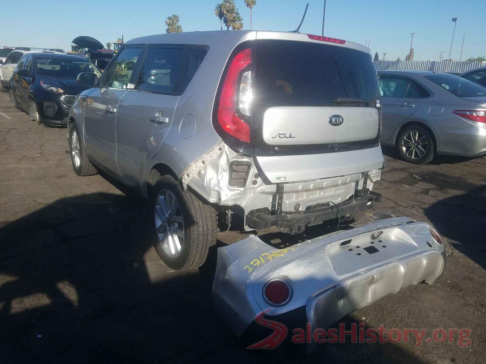 KNDJP3A54J7511733 2018 KIA SOUL