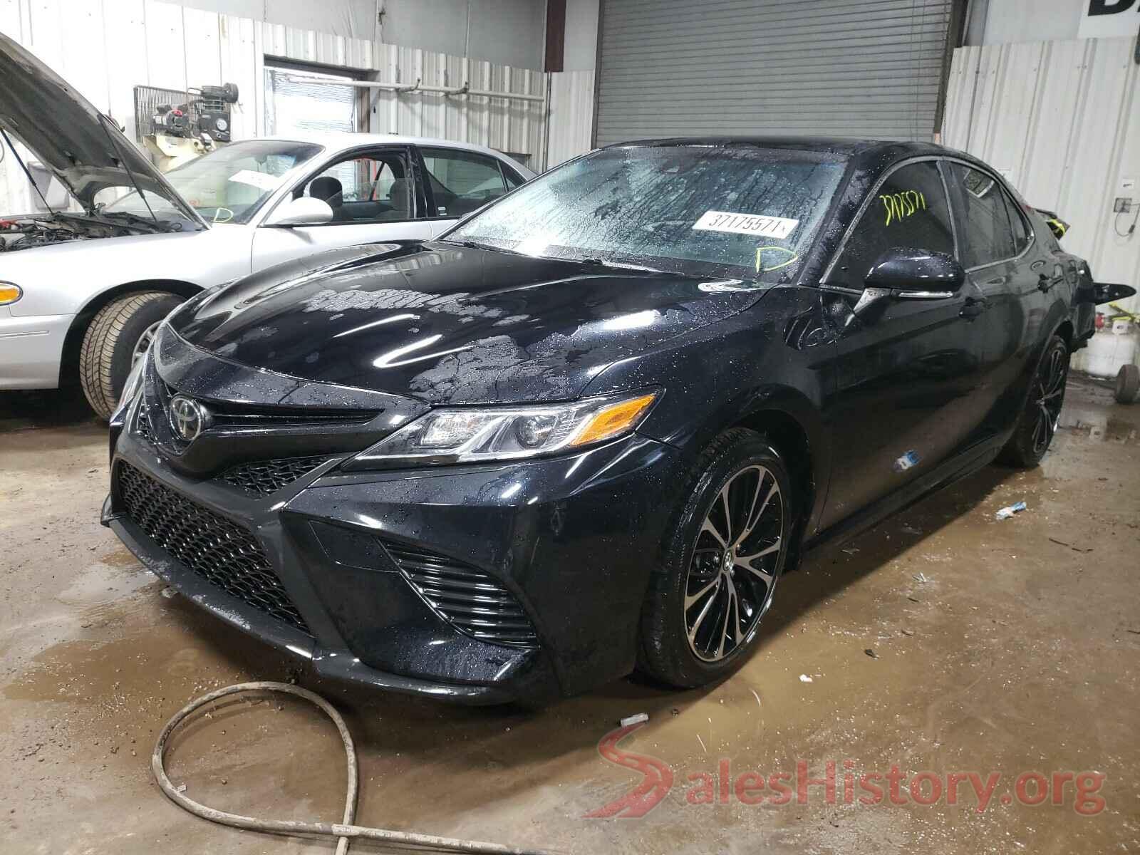 JTNB11HK4J3042281 2018 TOYOTA CAMRY