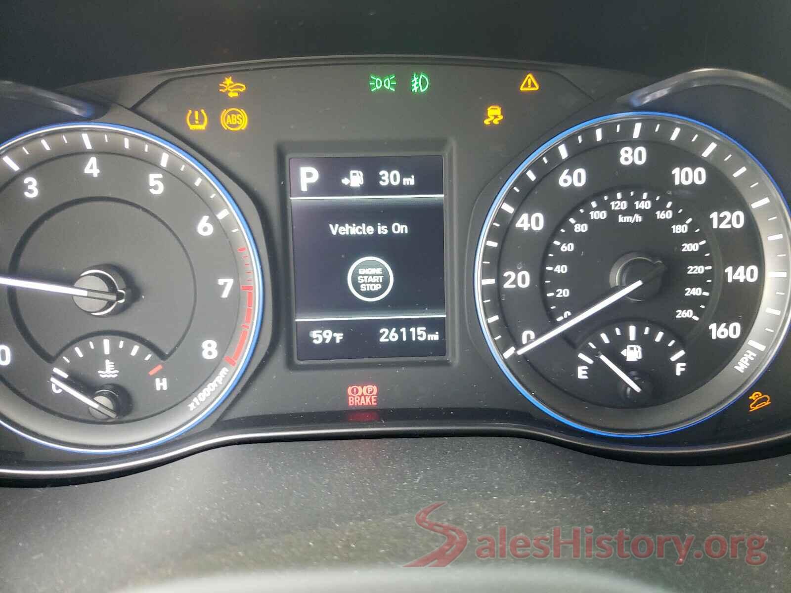 KM8K6CAA3JU092114 2018 HYUNDAI KONA