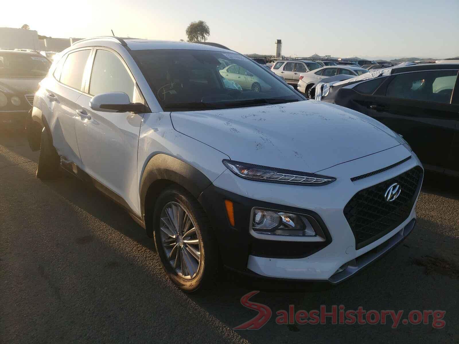 KM8K6CAA3JU092114 2018 HYUNDAI KONA