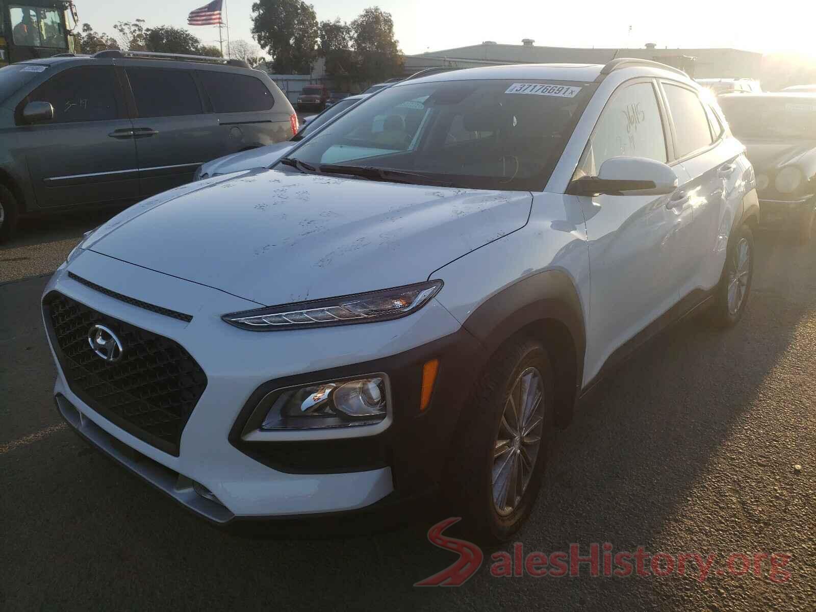 KM8K6CAA3JU092114 2018 HYUNDAI KONA