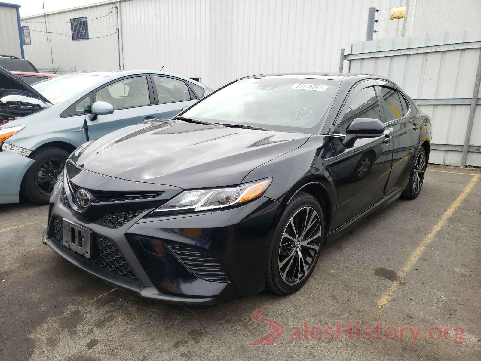 JTNB11HK3J3034222 2018 TOYOTA CAMRY