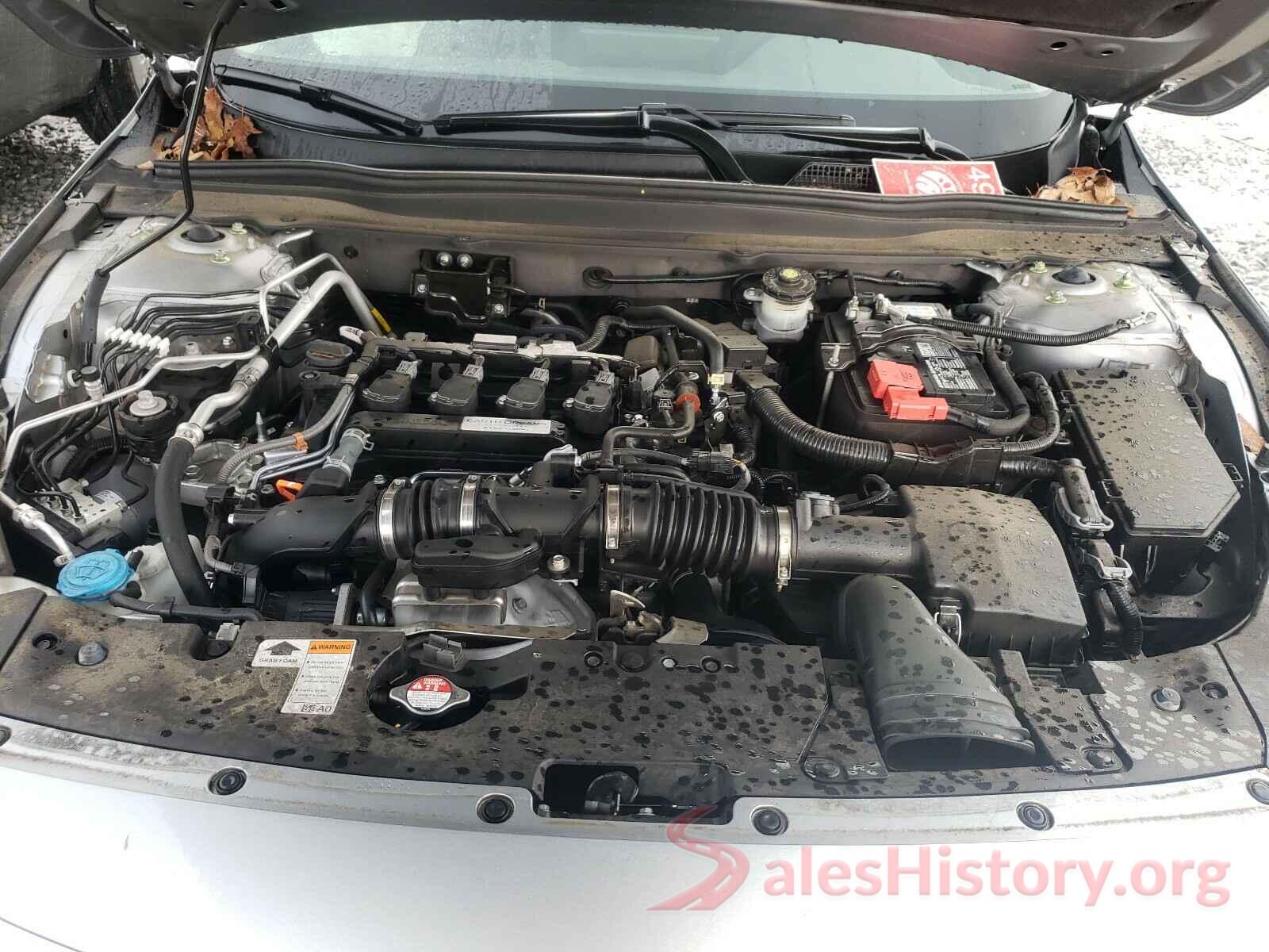 1HGCV1F59JA250311 2018 HONDA ACCORD