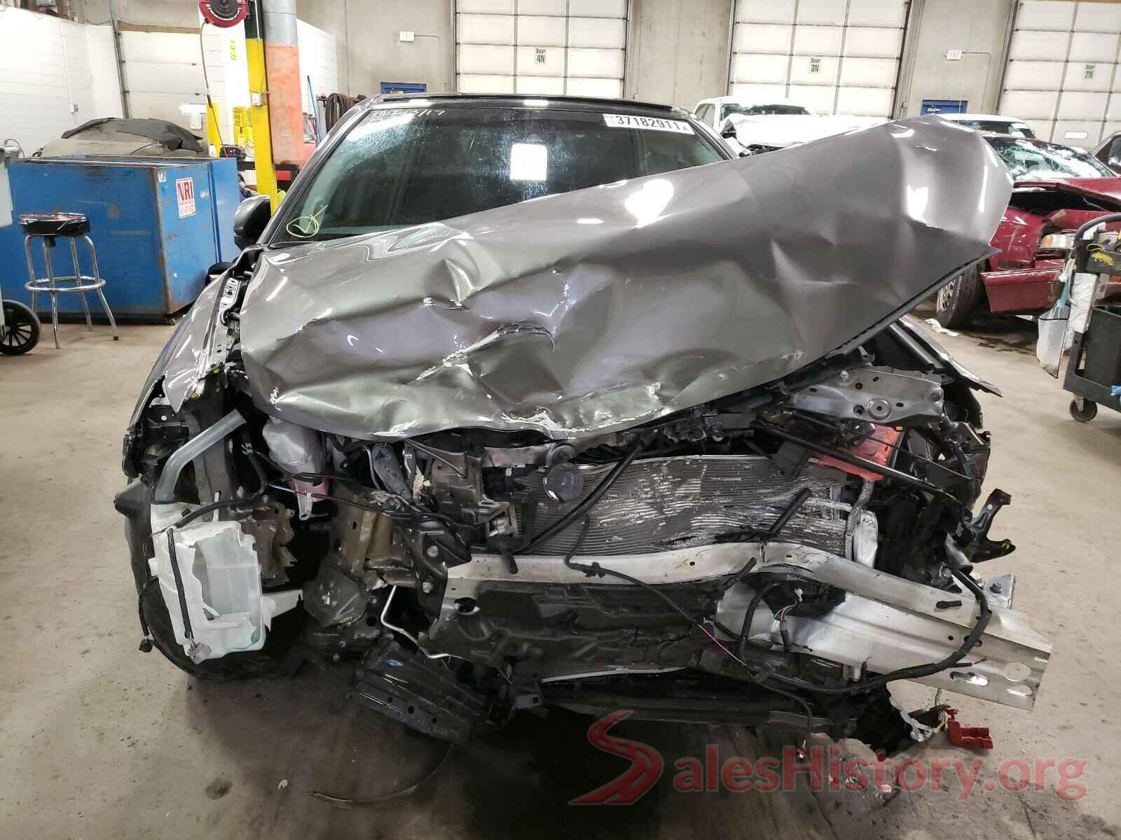 4T1BZ1HKXJU501784 2018 TOYOTA CAMRY