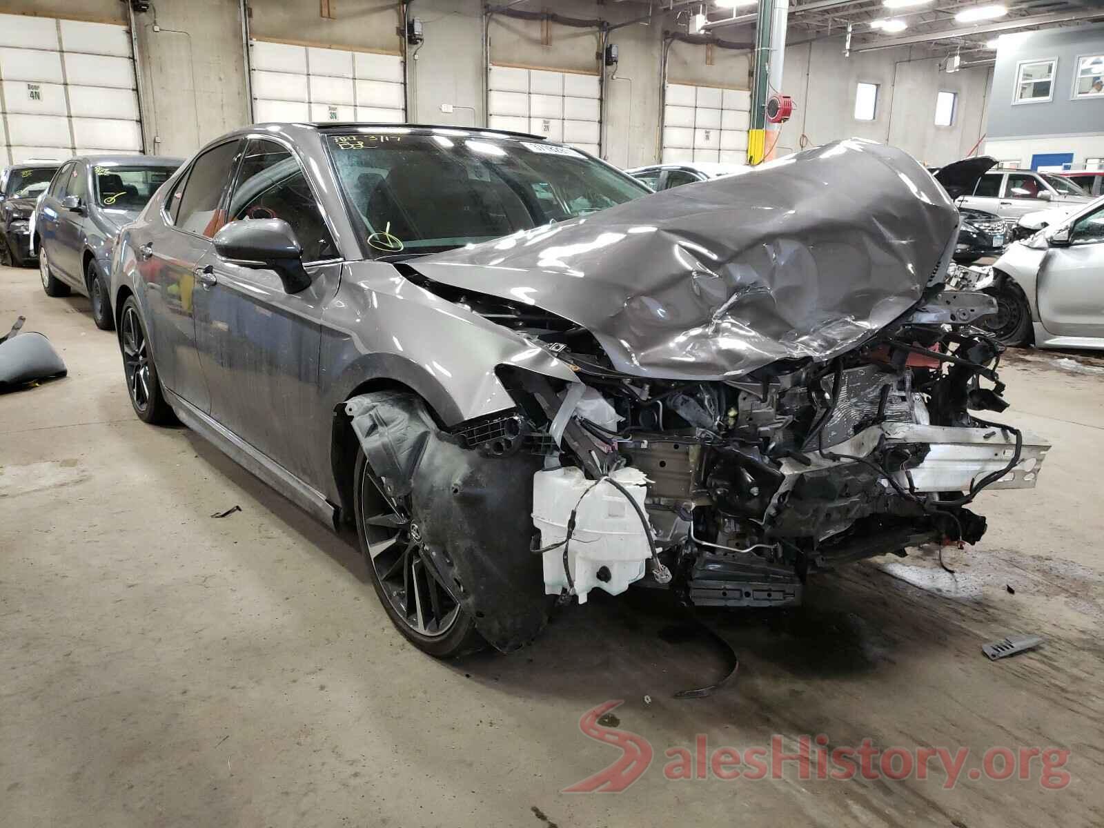 4T1BZ1HKXJU501784 2018 TOYOTA CAMRY