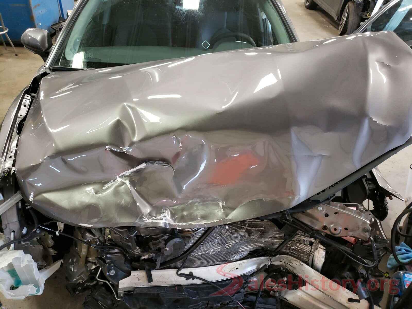 4T1BZ1HKXJU501784 2018 TOYOTA CAMRY