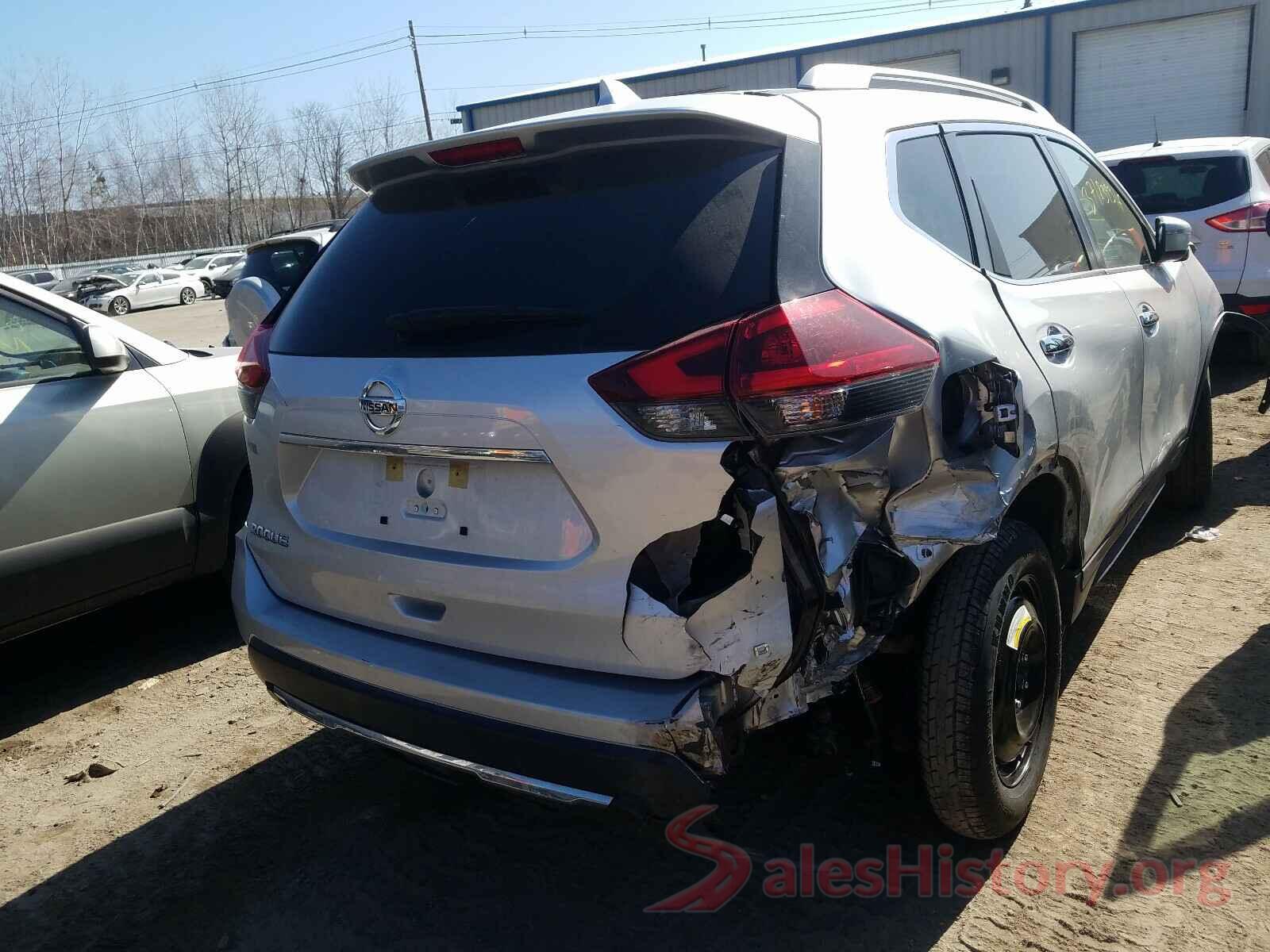 KNMAT2MV2JP538611 2018 NISSAN ROGUE