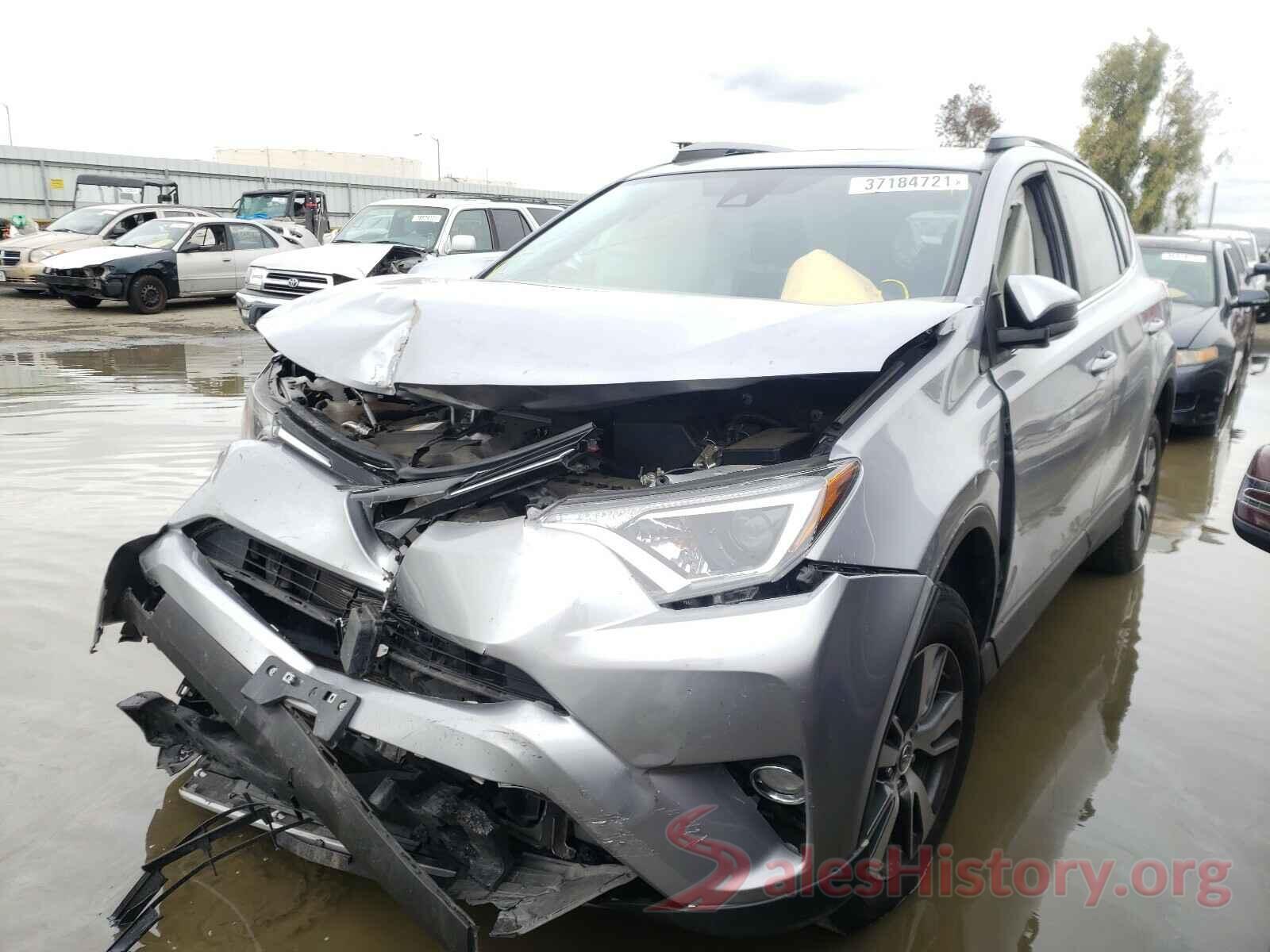 JTMWFREV7JD114475 2018 TOYOTA RAV4