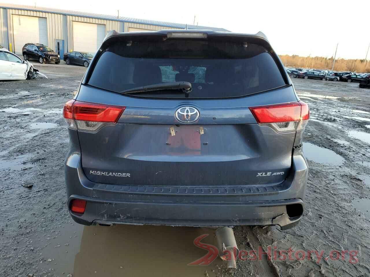 5TDJZRFH5JS853214 2018 TOYOTA HIGHLANDER