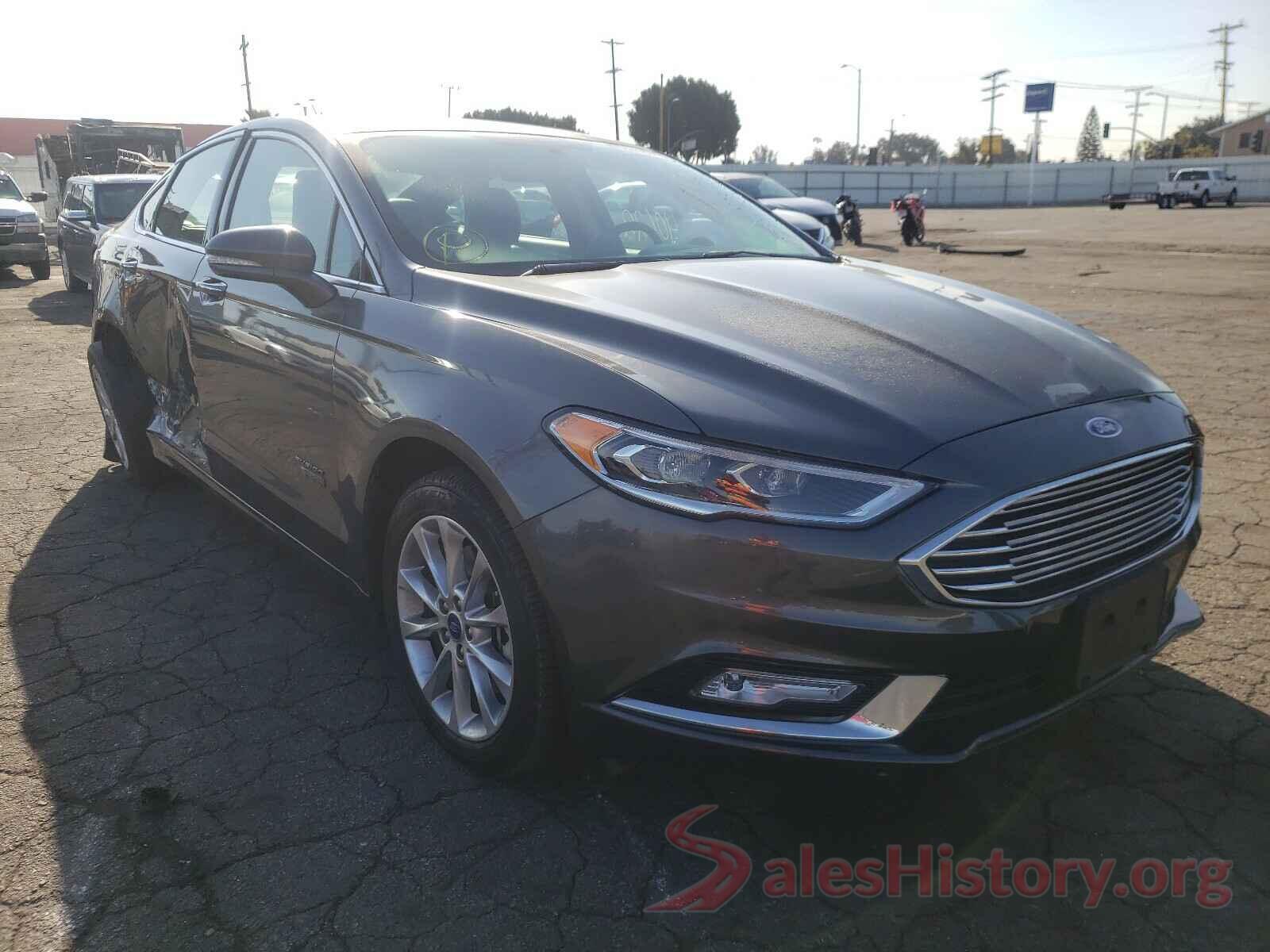 3FA6P0PU4HR373672 2017 FORD FUSION