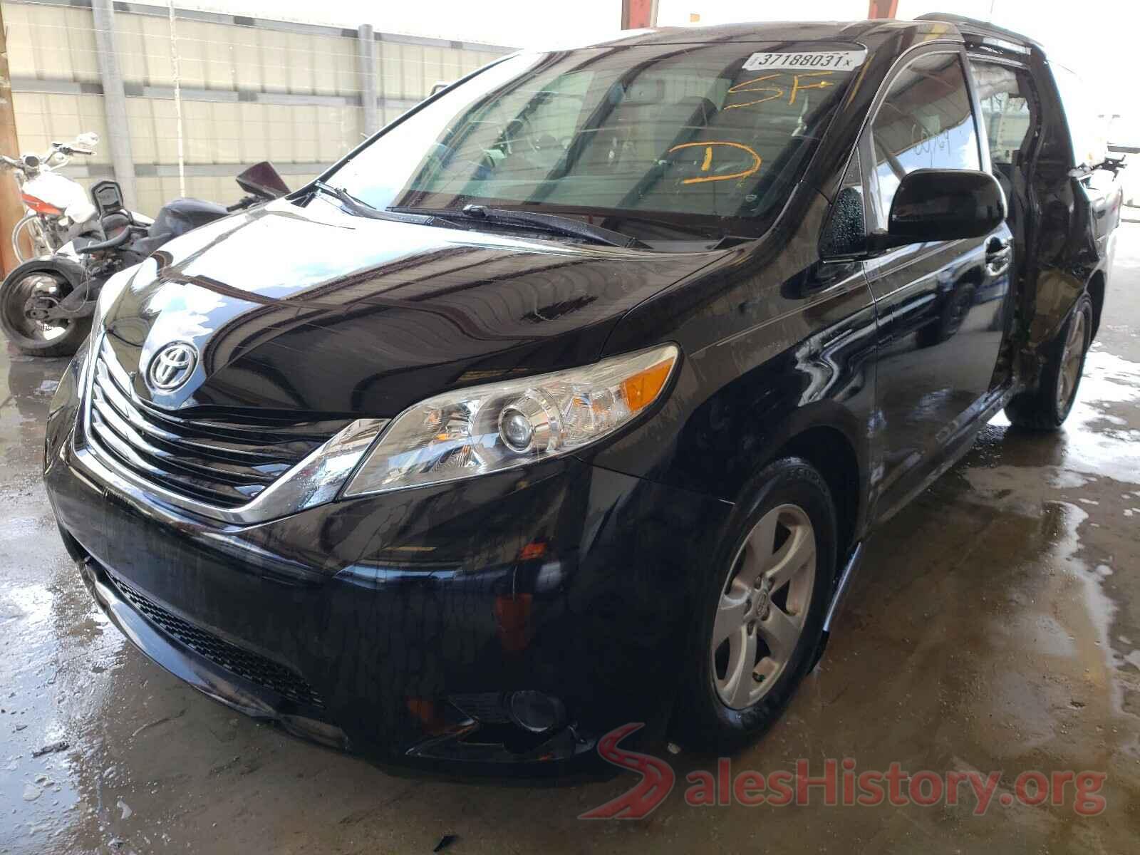 5TDKK3DC3GS758267 2016 TOYOTA SIENNA