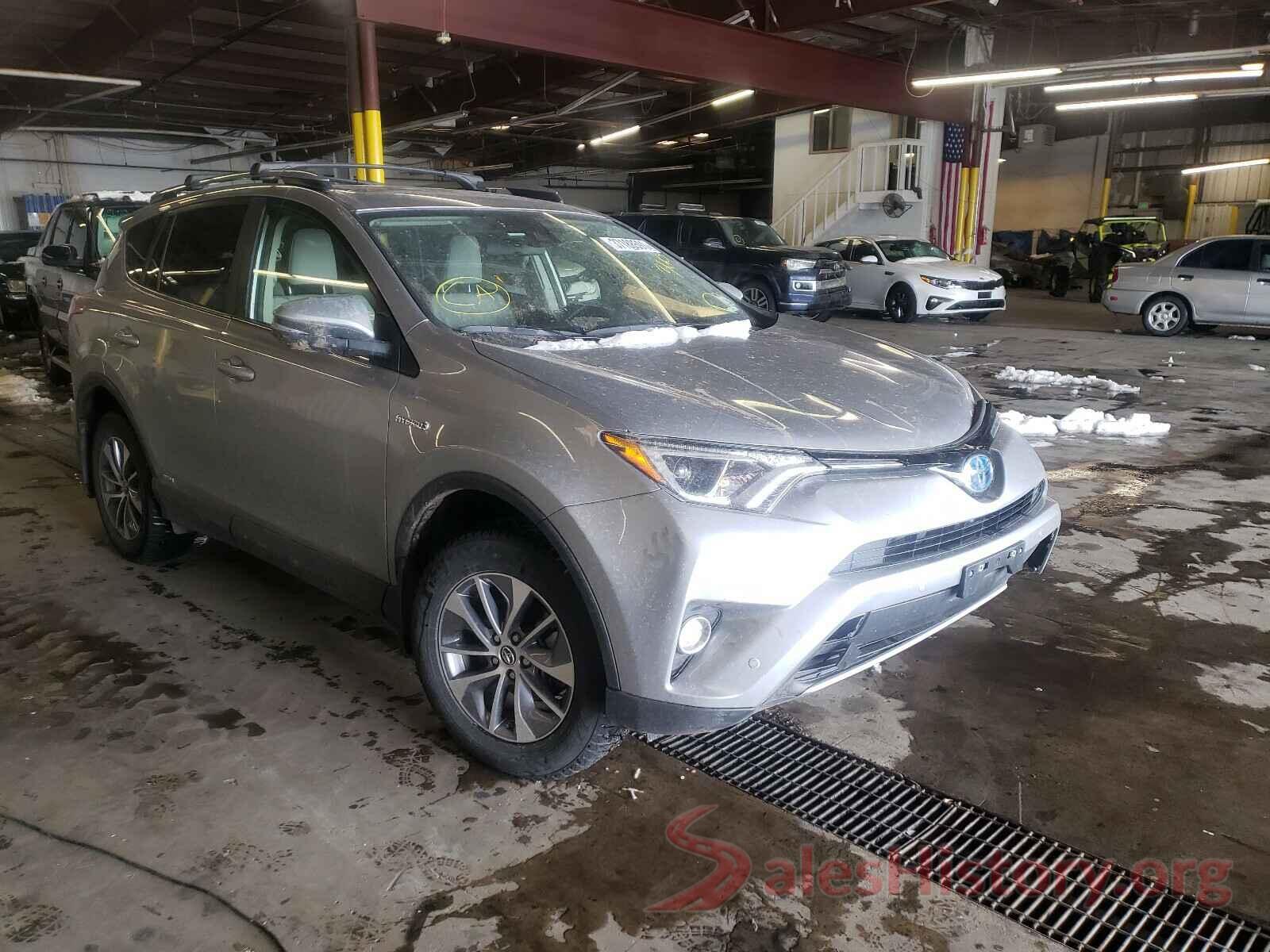 JTMRJREV9HD083641 2017 TOYOTA RAV4