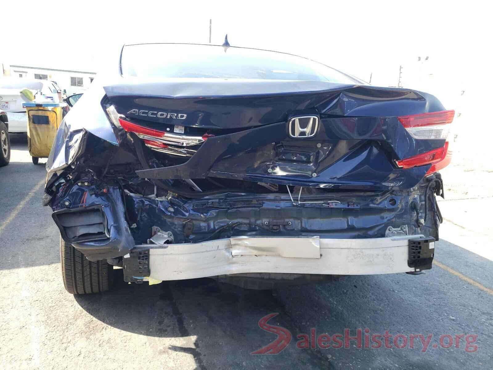 1HGCV1F41JA242677 2018 HONDA ACCORD