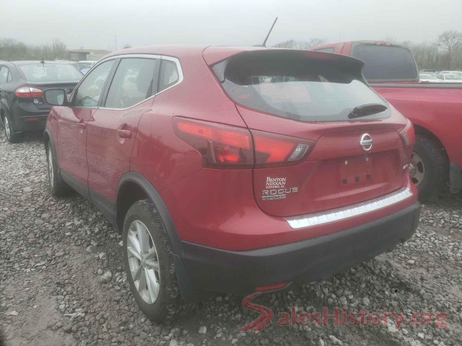 JN1BJ1CR2JW286327 2018 NISSAN ROGUE