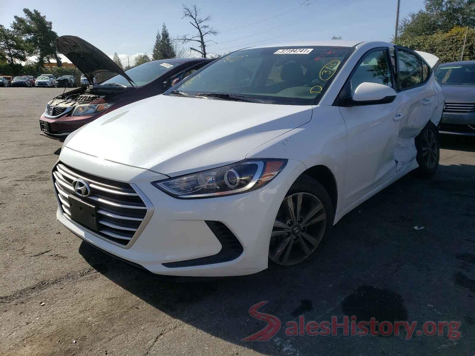 5NPD84LF2JH317865 2018 HYUNDAI ELANTRA