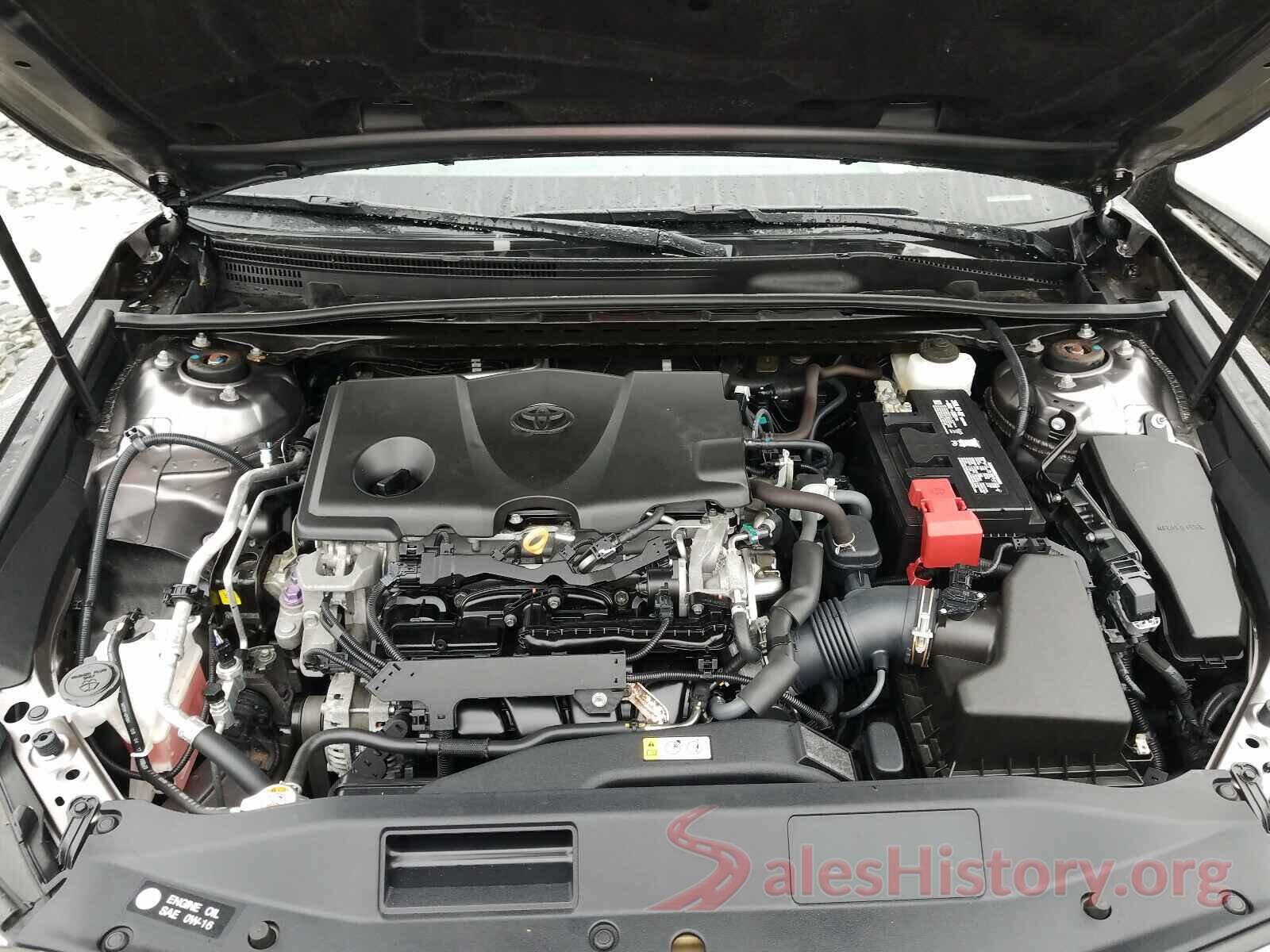 4T1B11HK1JU012262 2018 TOYOTA CAMRY