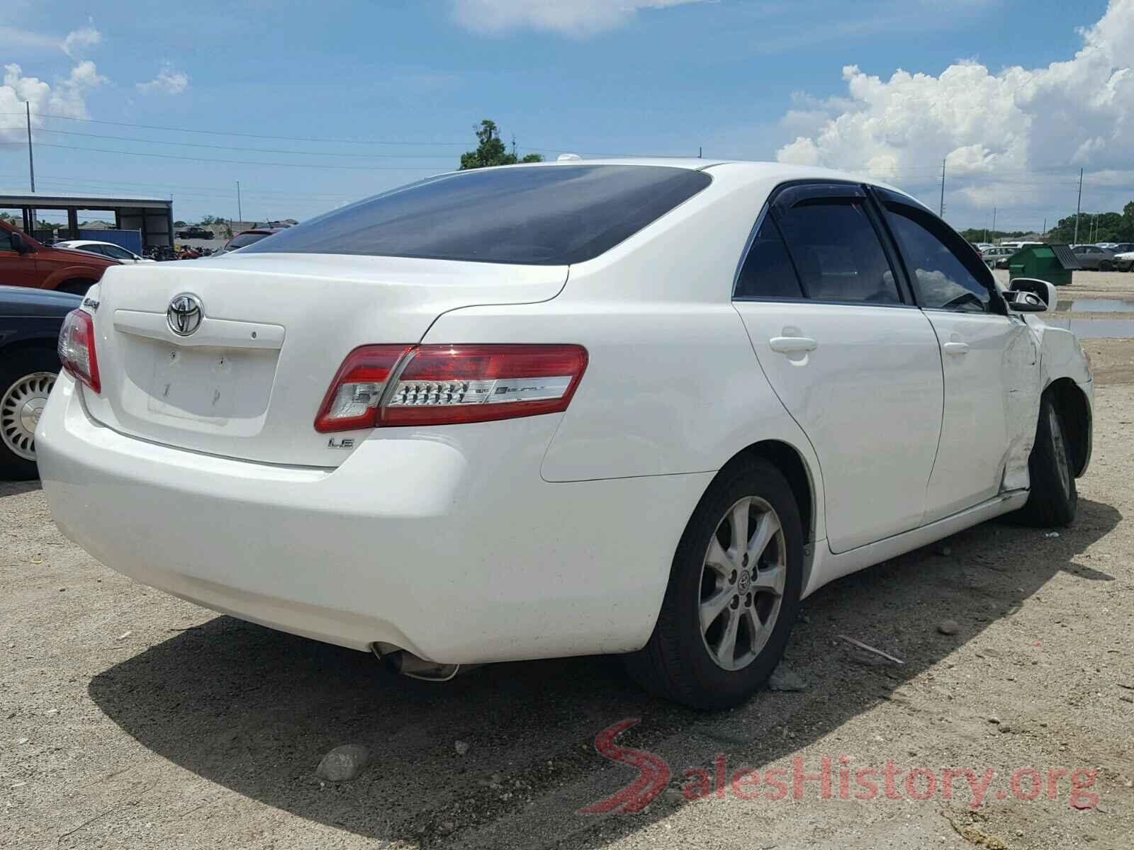 4T1BF3EK1BU671316 2011 TOYOTA CAMRY BASE