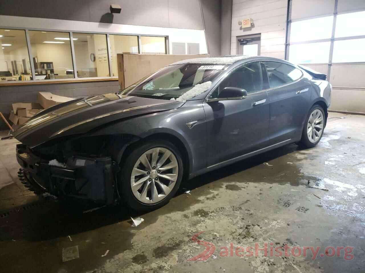 5YJSA1E2XHF229563 2017 TESLA MODEL S